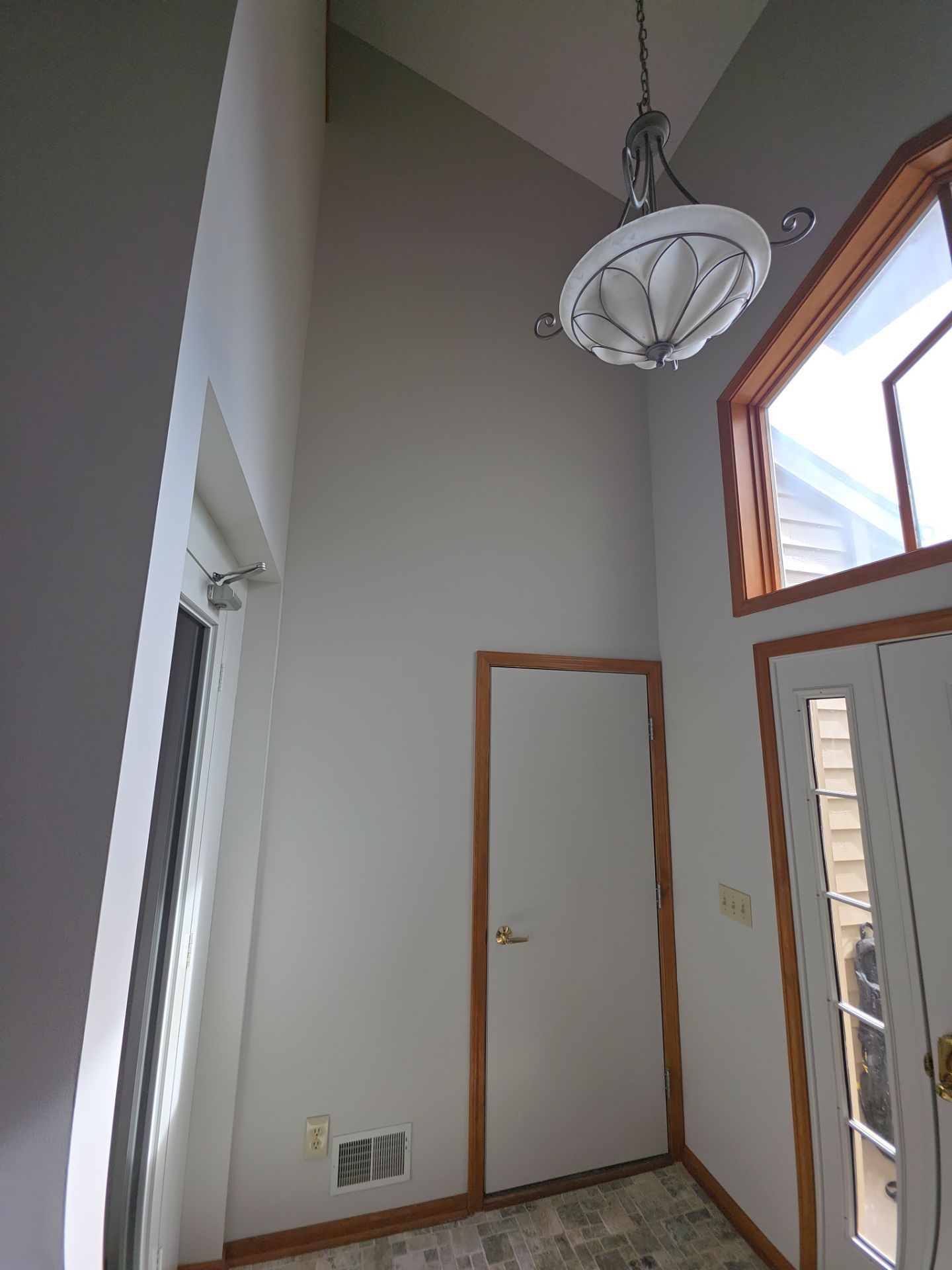 Comprehensive Interior Repaint and Drywall Repair in Muskegon, Michigan by Gordon Painting