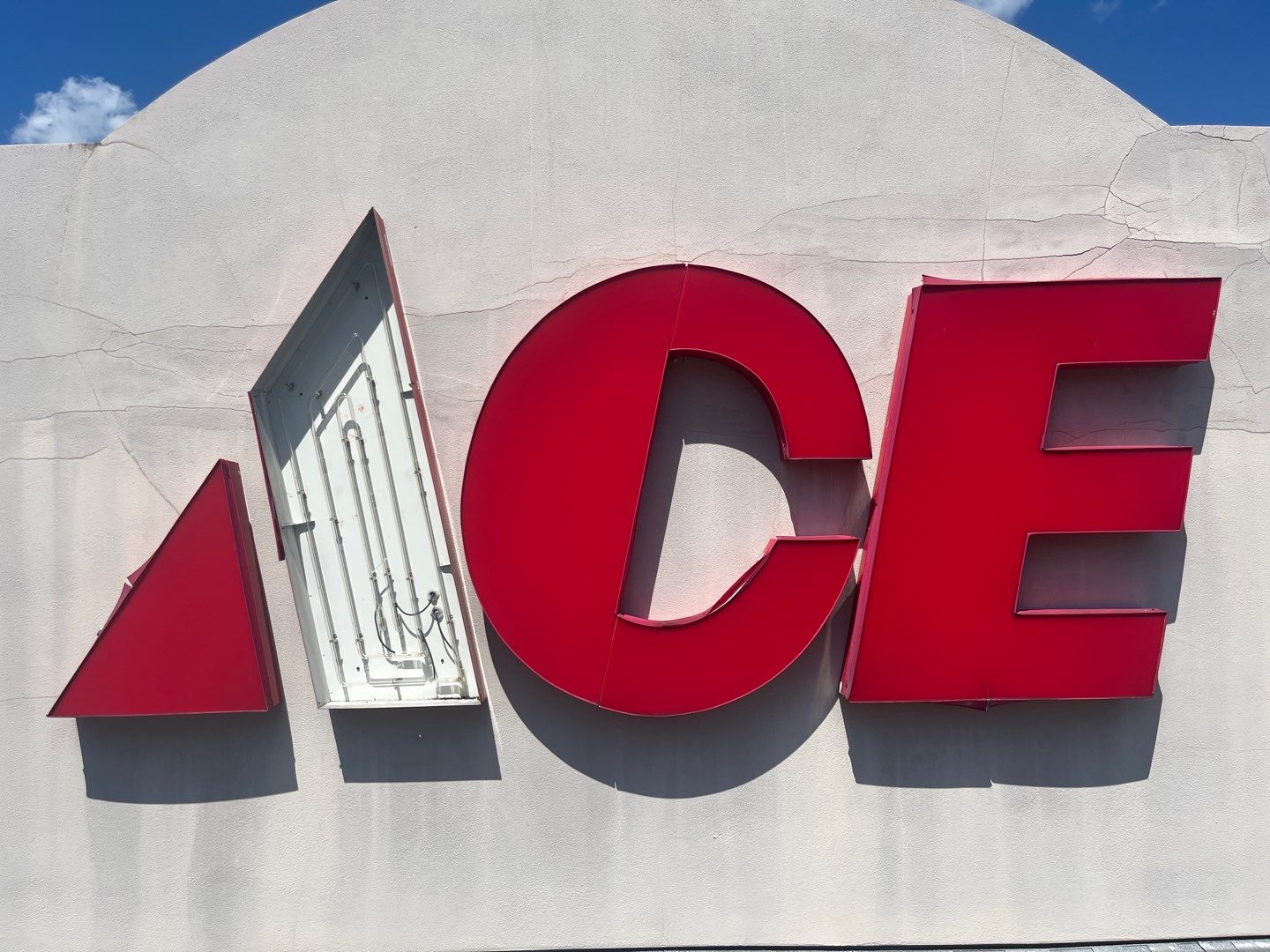 Flush Mounted Channel Letters for Leesburg Carter's Ace Hardware by SignCrafters
