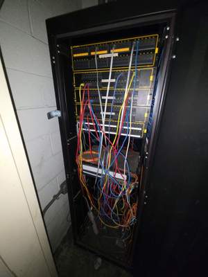 Structured cabling installation by CimaSolutions