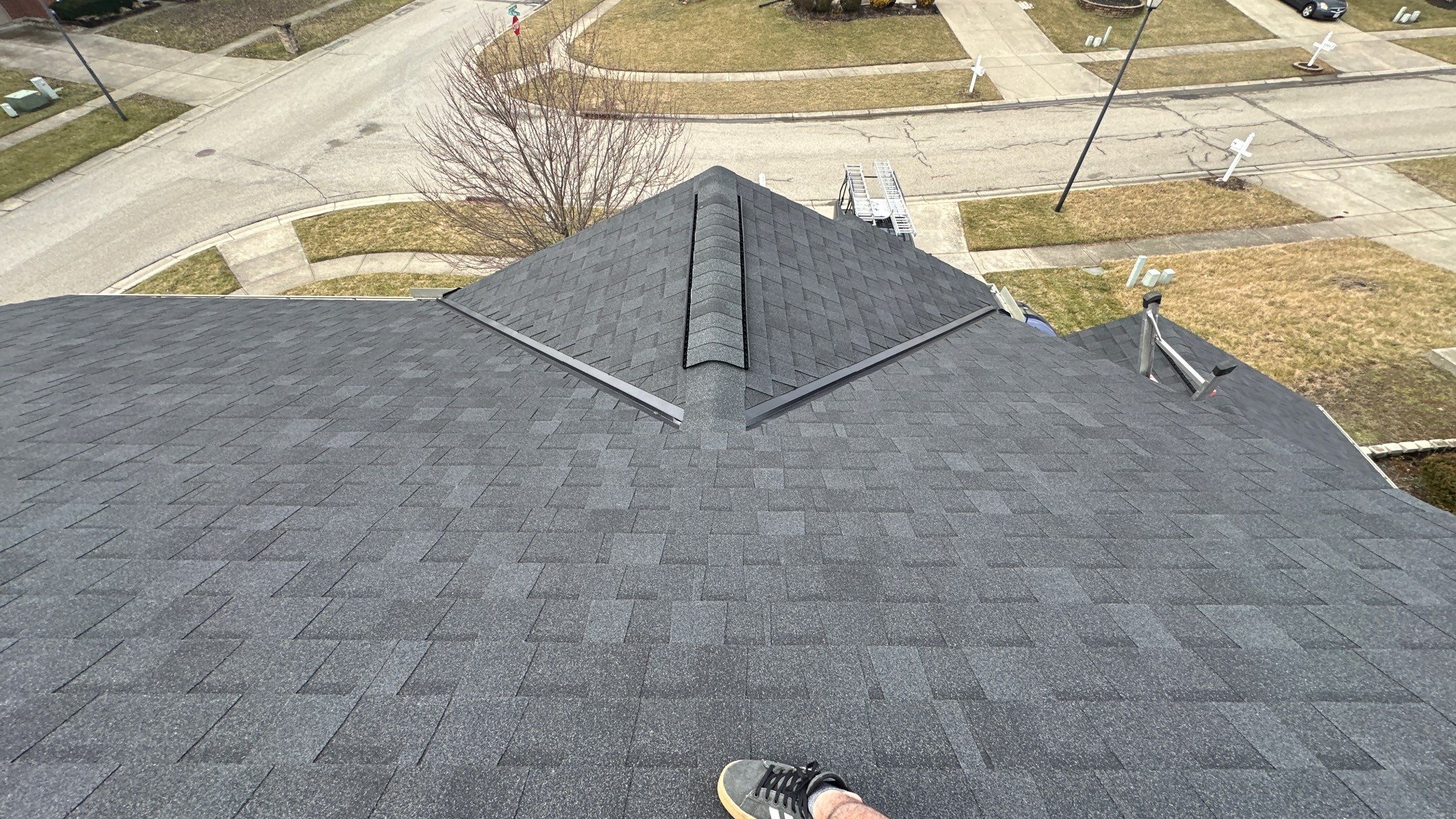 Atlas Black Shadow by Tamlin Roofing