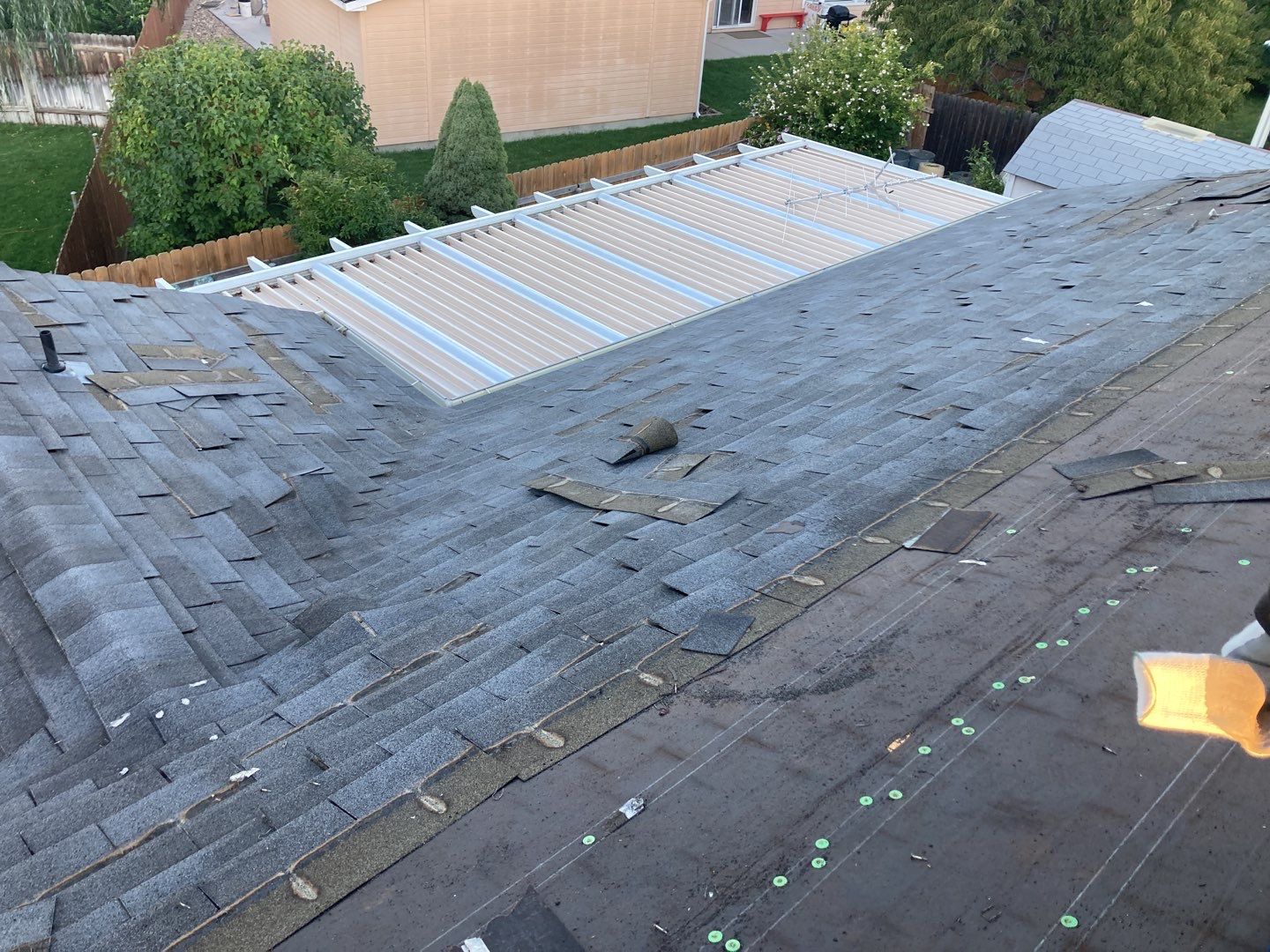 Single family home in Star, ID. gets a new Owens Corning Oakridge Roof by ID Roofing LLC