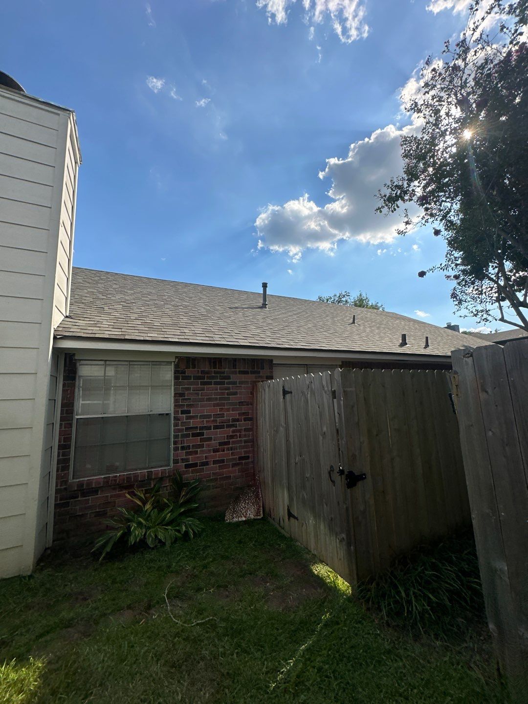 Roof Replacement Missouri by Roof Repair Services LLC