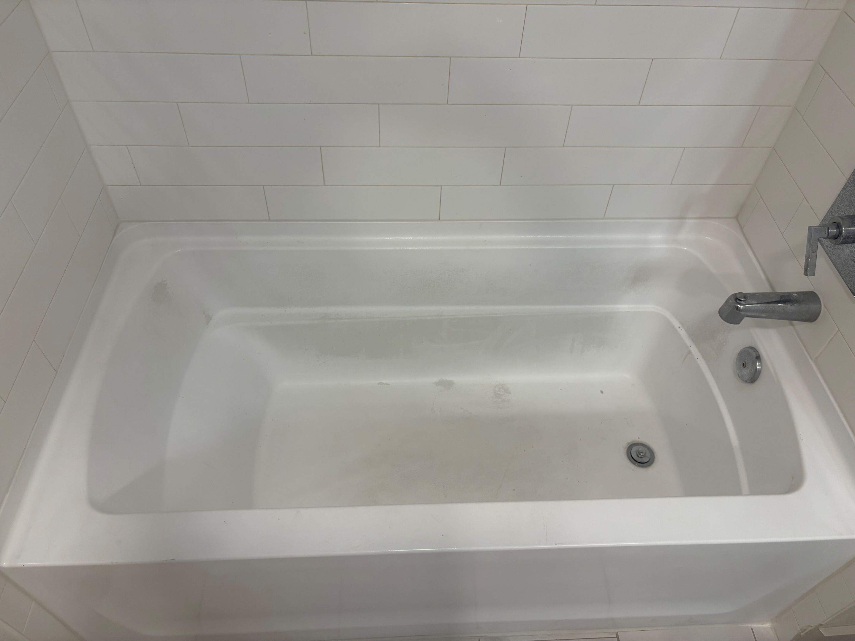 Bathtub Refinishing by Surface Experts - Cypress / North Katy