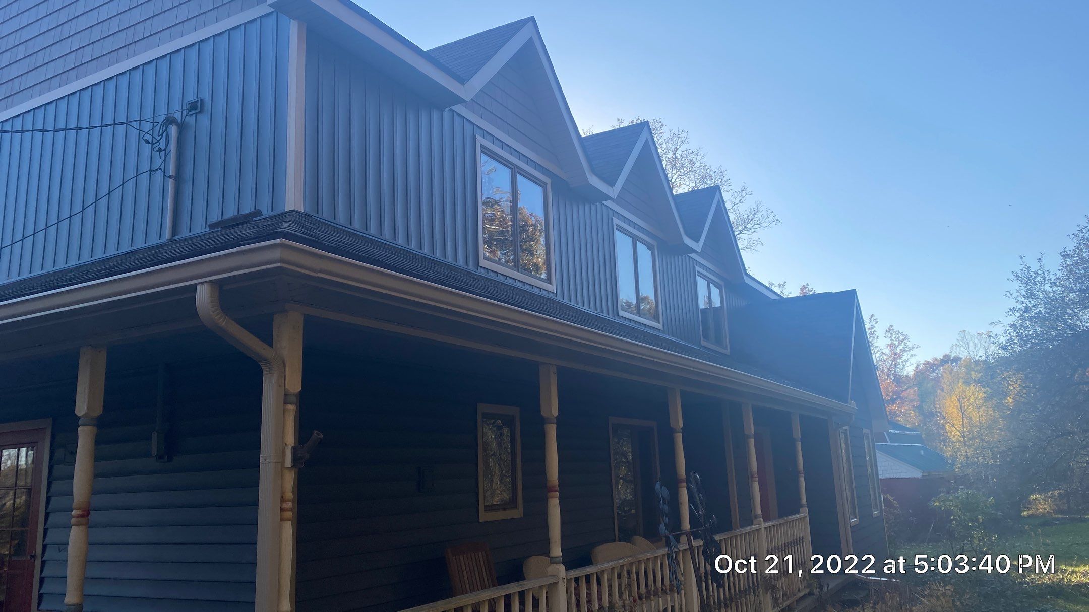 CertainTeed Monogram D5 Pacific Blue + Cedar Impression Shake Driftwood Blend & Pacific Blue + CertainTeed Board & Batten Pacific Blue by 180 Contractors