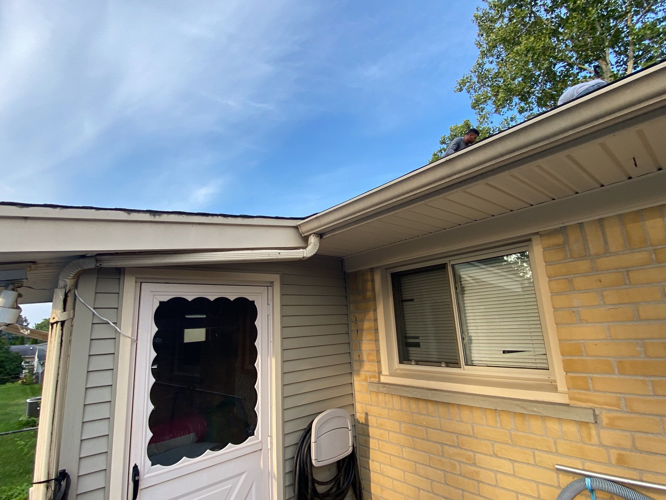Roof Replacement using CertainTeed Landmark by 180 Contractors