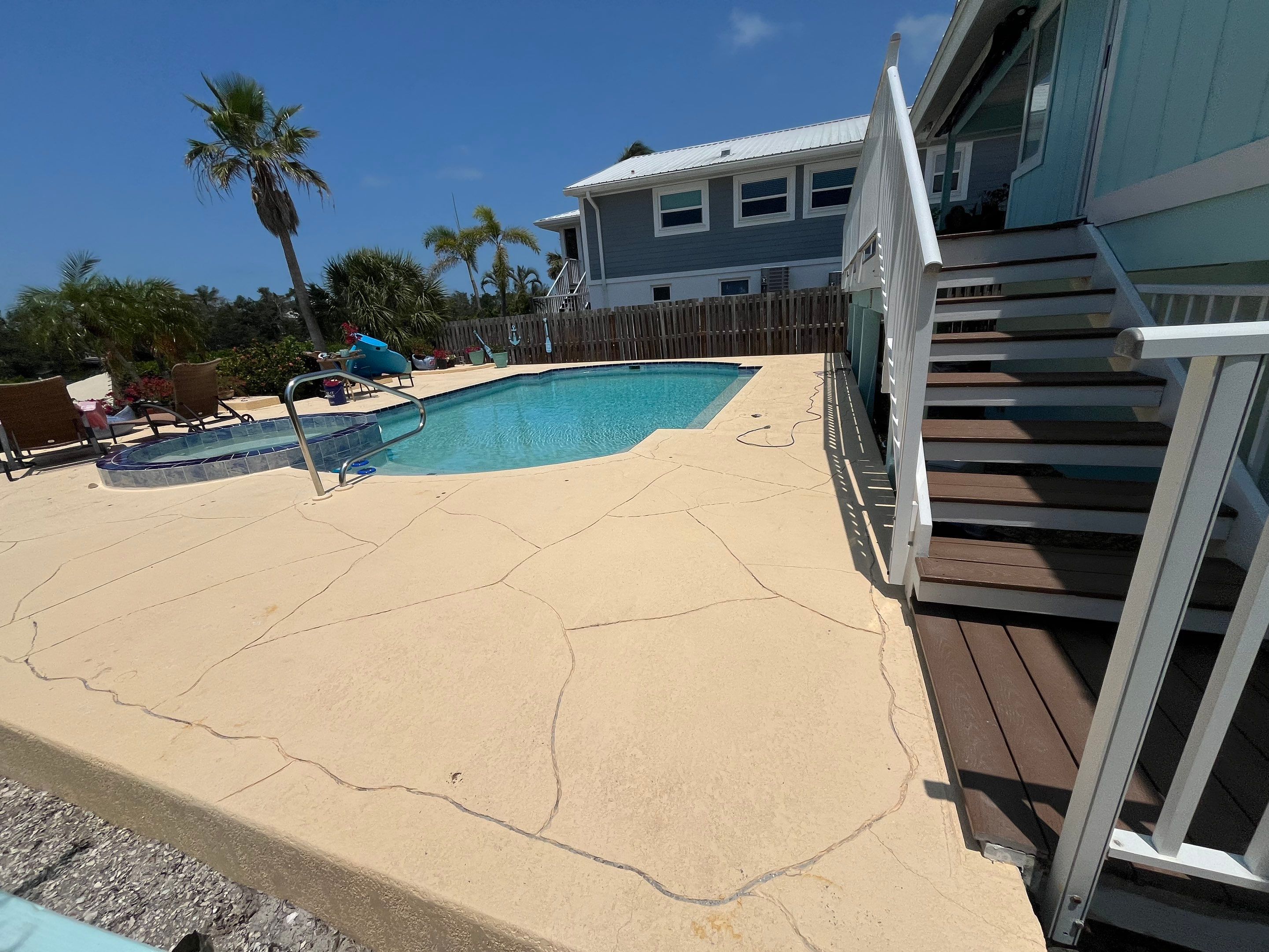 Leaf Guard System for Sarasota Homeowners by Gutter Professors