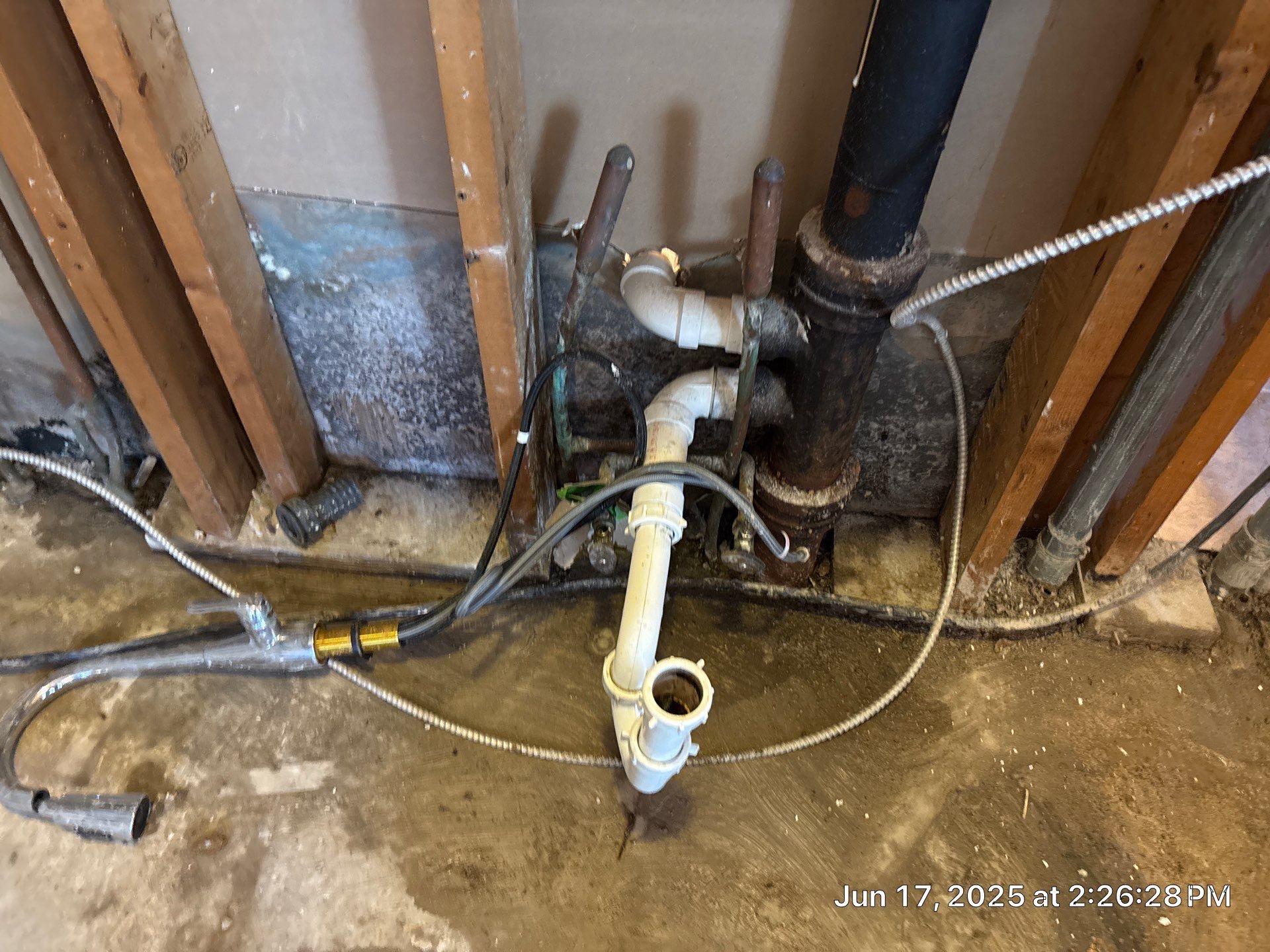Commercial Mold Damage In Sarasota by Ampm Restoration Services