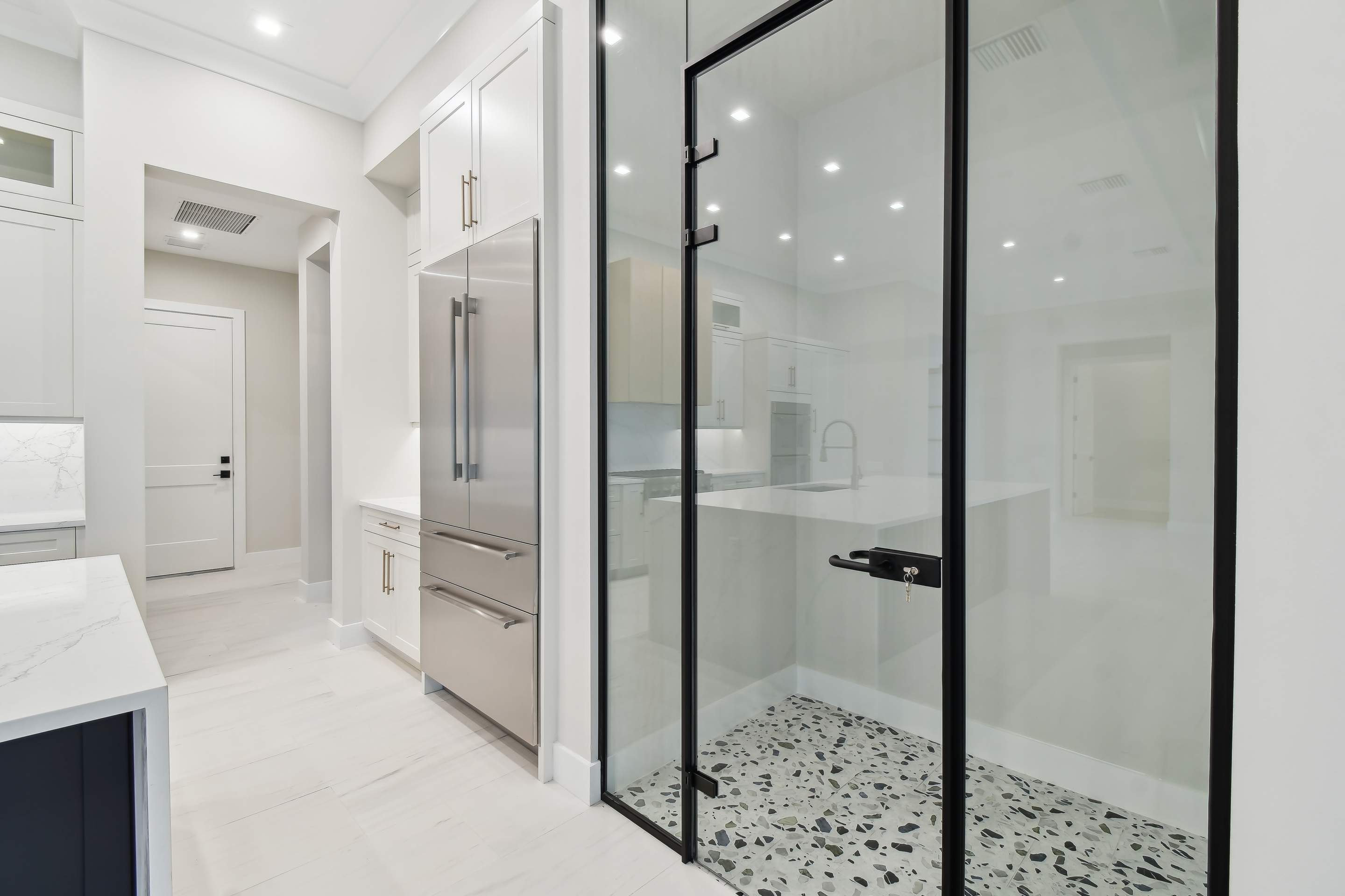 Custom Livorno by Lyons Heritage Tampa, LLC