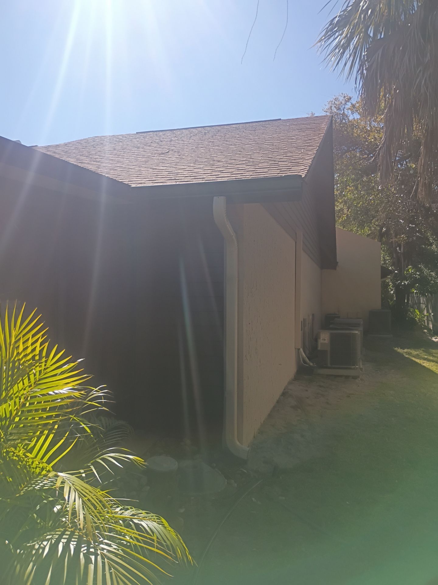 Leaf Guard using Gutter Guards & 3X4Downspoutsts in Sarasota FL by Gutter Professors