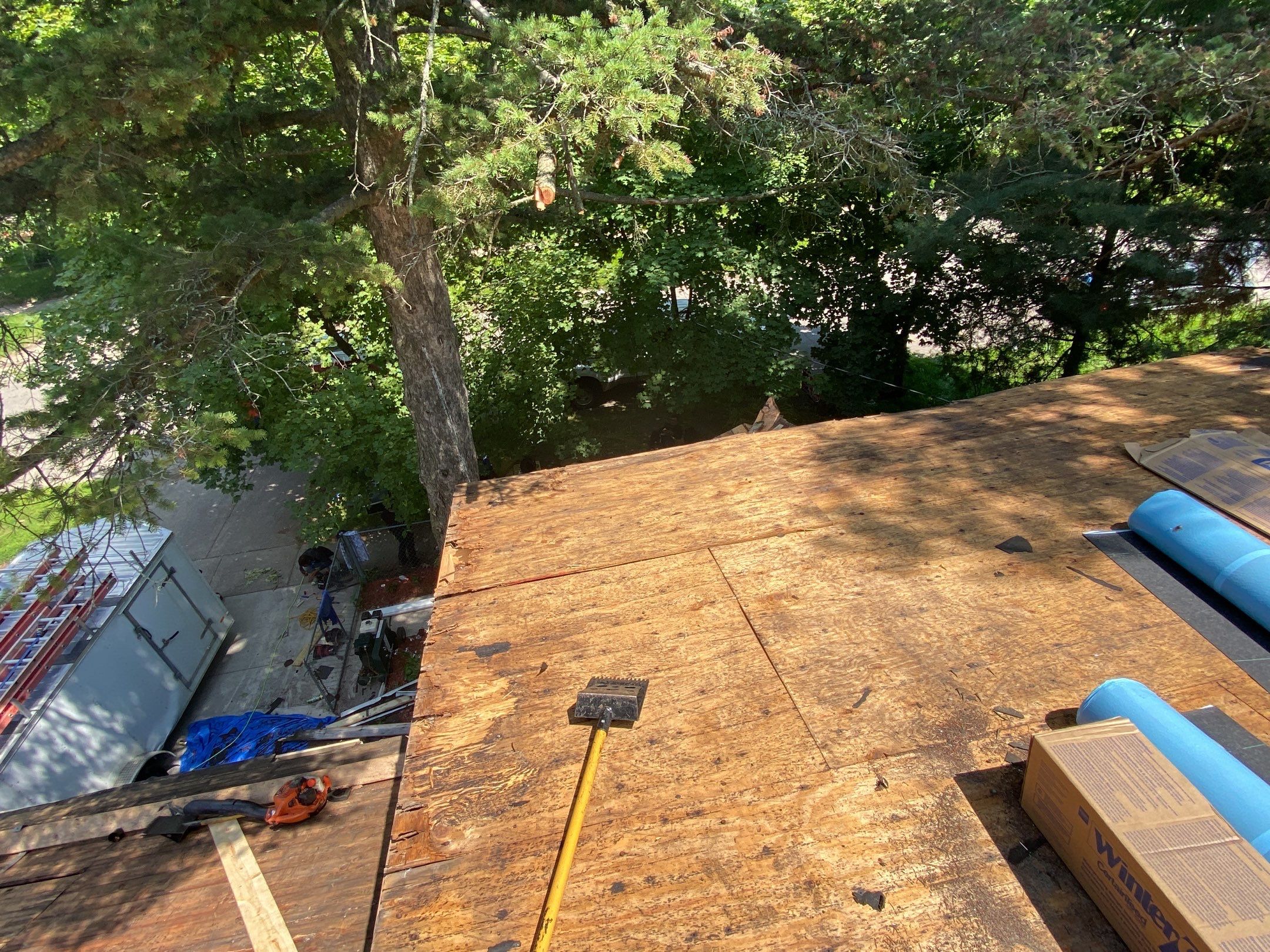 Roof Replacement using CertainTeed Landmark by 180 Contractors