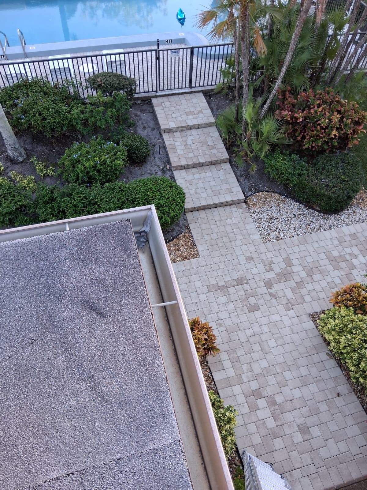 Gutter Cleaning Service in Sarasota FL by Gutter Professors