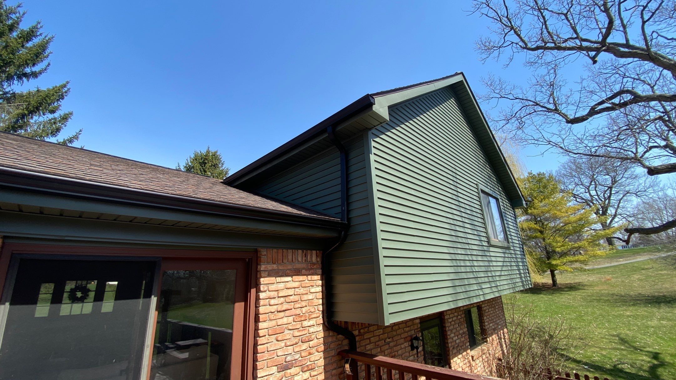 Siding Replacement using CertainTeed Restoration Classis D4 by 180 Contractors