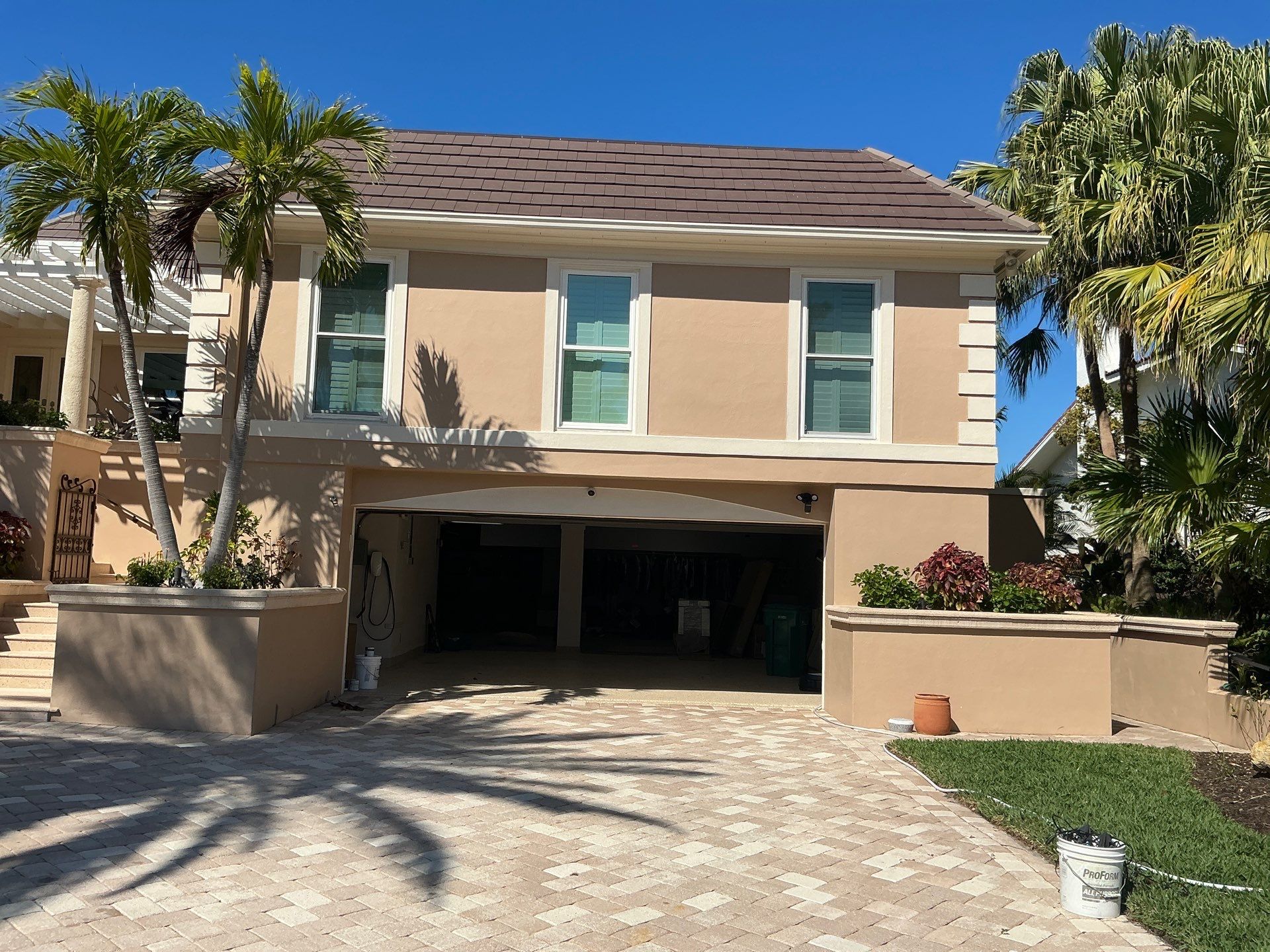 6-Inch Seamless Gutters Installation Project in Longboat Key FL by Gutter Professors