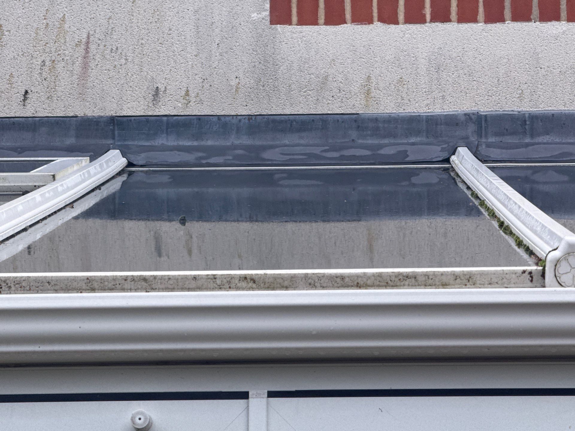 Render Cleaning by Ges Exterior Cleaning ltd