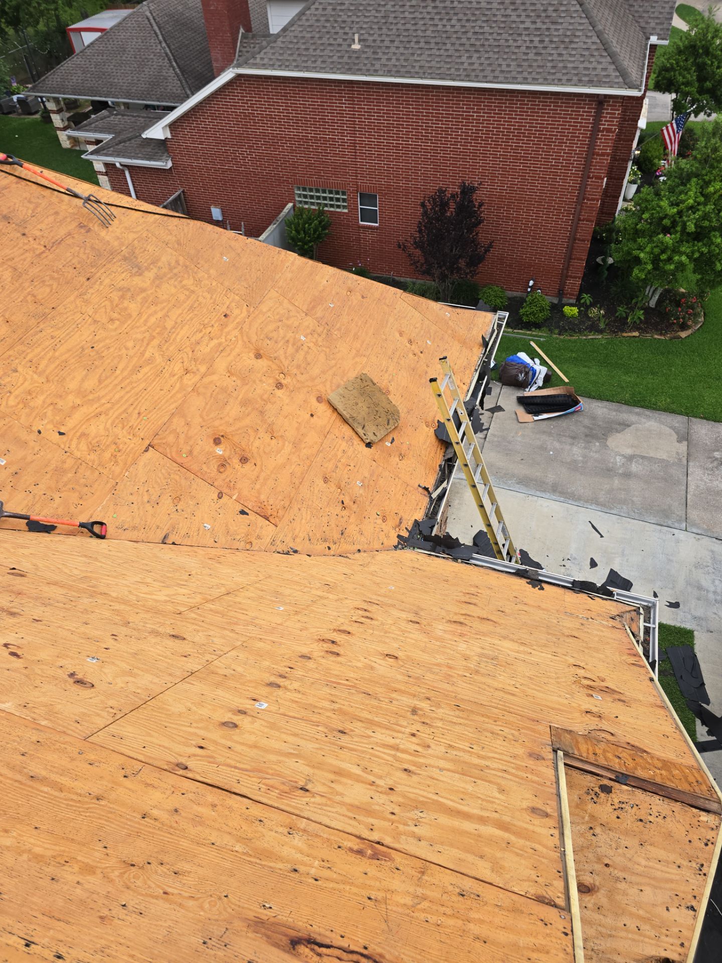 Roof Replacement Pasadena by Roof Repair Company