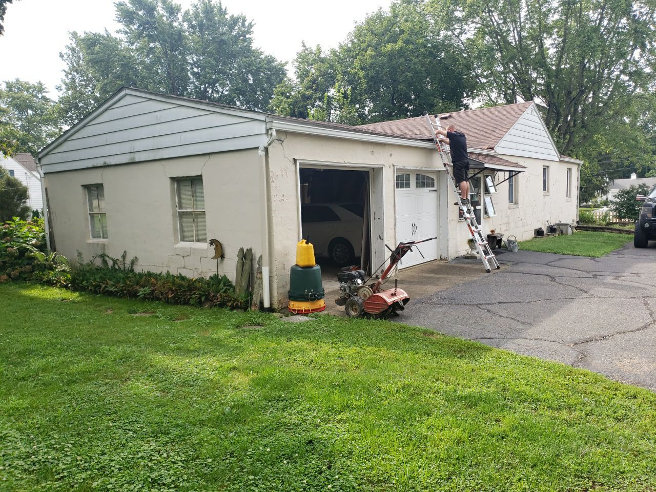 Gary Moles by Silver Leaf Contracting 