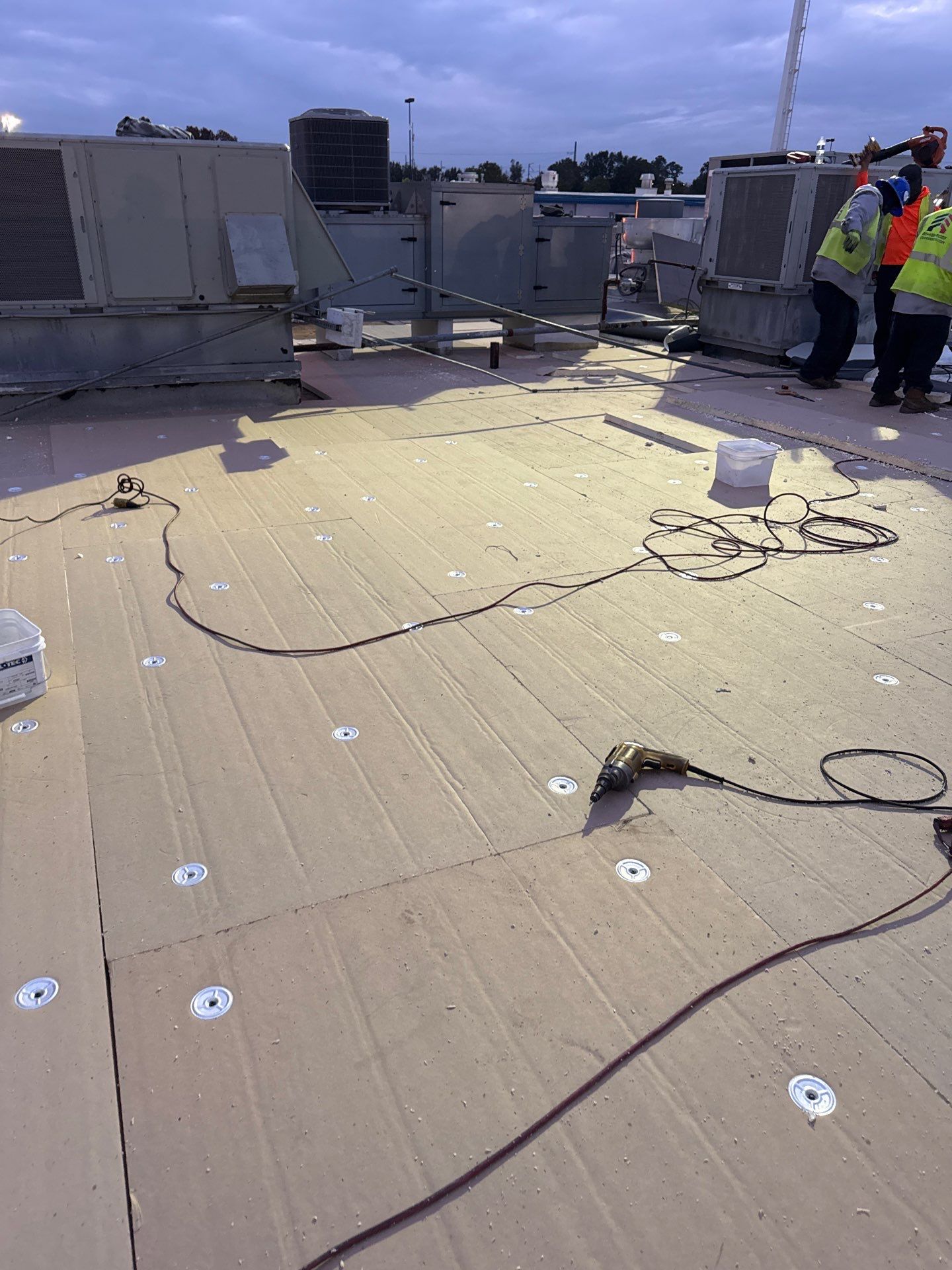 Commercial Roof Replacement using GAF Everguard TPO for Travel Center of America by Roof Experts