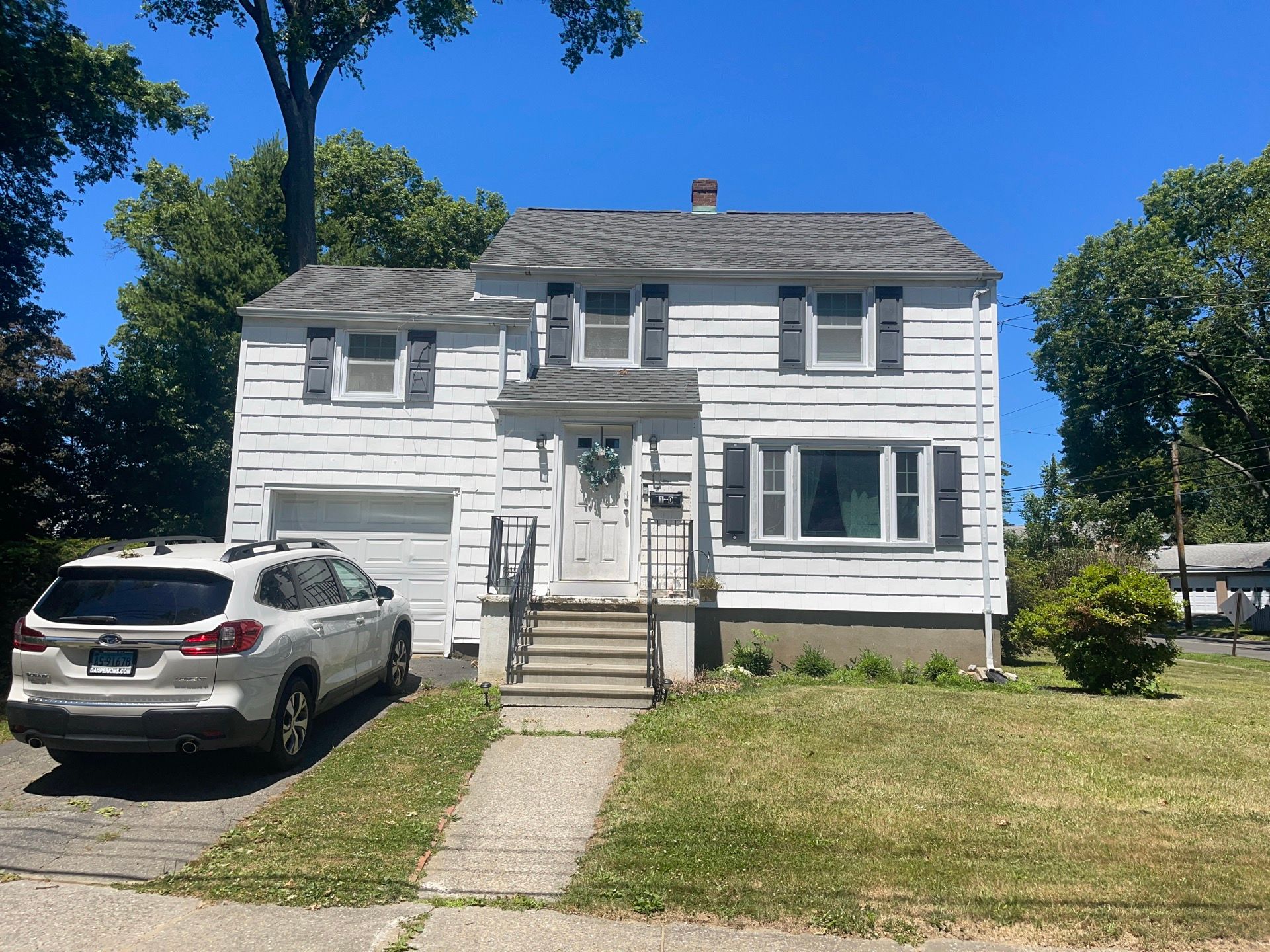 Siding Installation using CertainTeed Monogram Vinyl Siding - D4 - Forest by A Plus Exterior