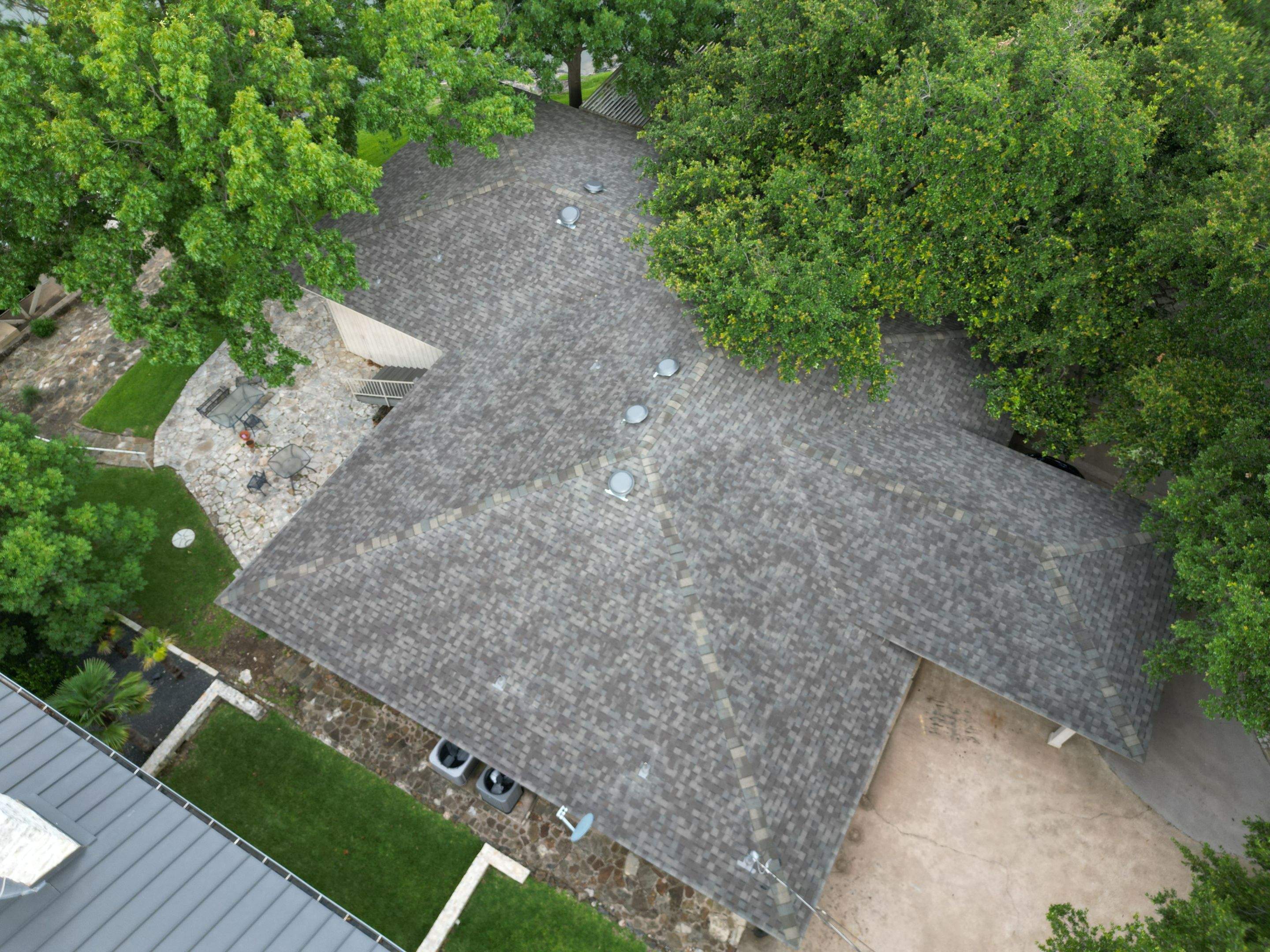 Weathered Wood - Certainteed Landmark by RoofsOnly.com