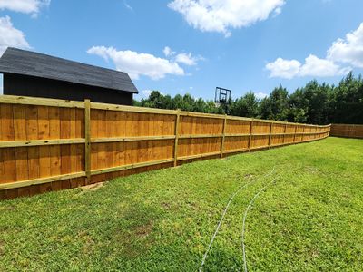 Wood Fence using Wood Sealant