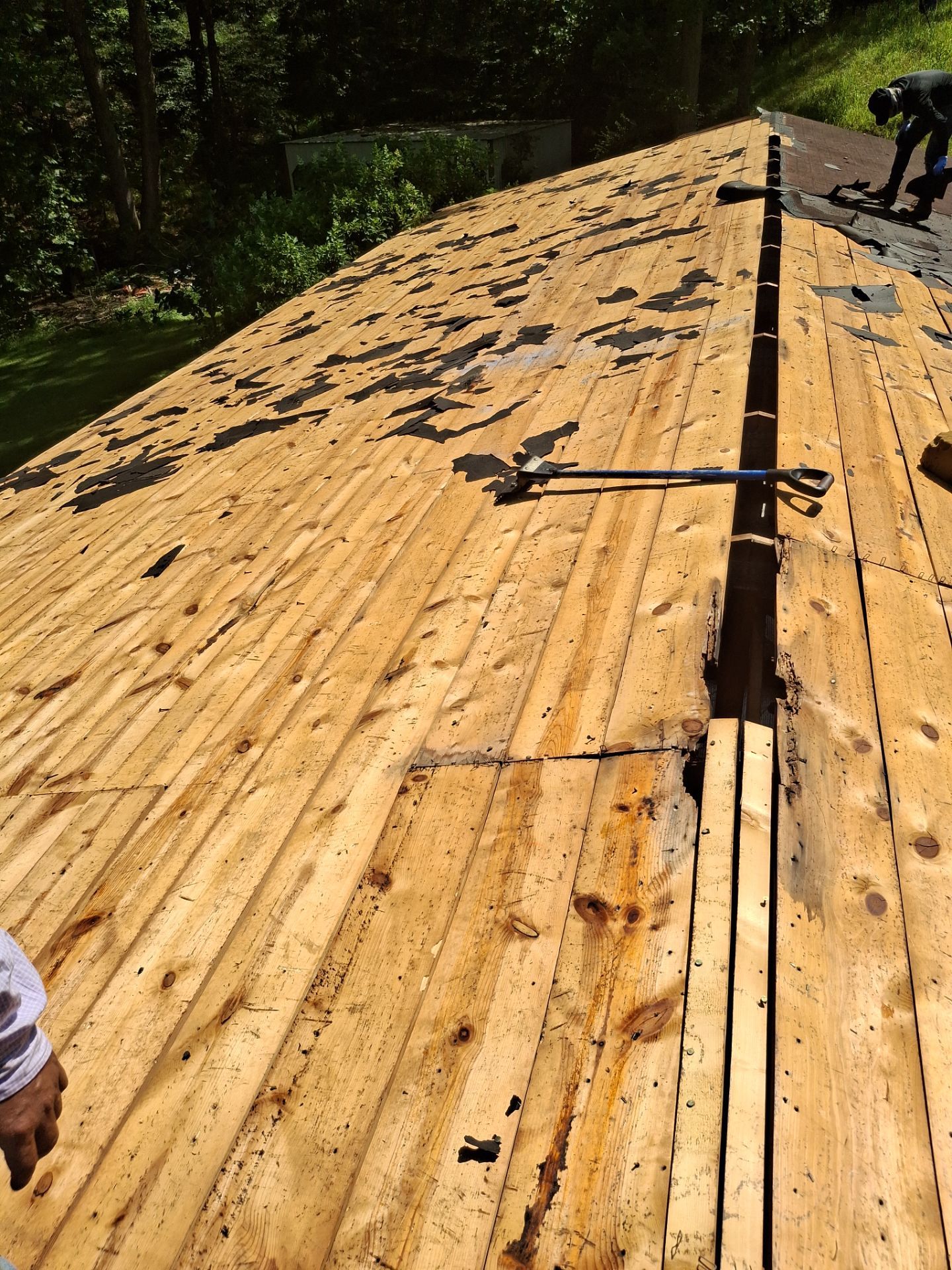 Residential Roofing Installation using GAF Timberline HDZ Barkwood by Rainstoppers Roofing