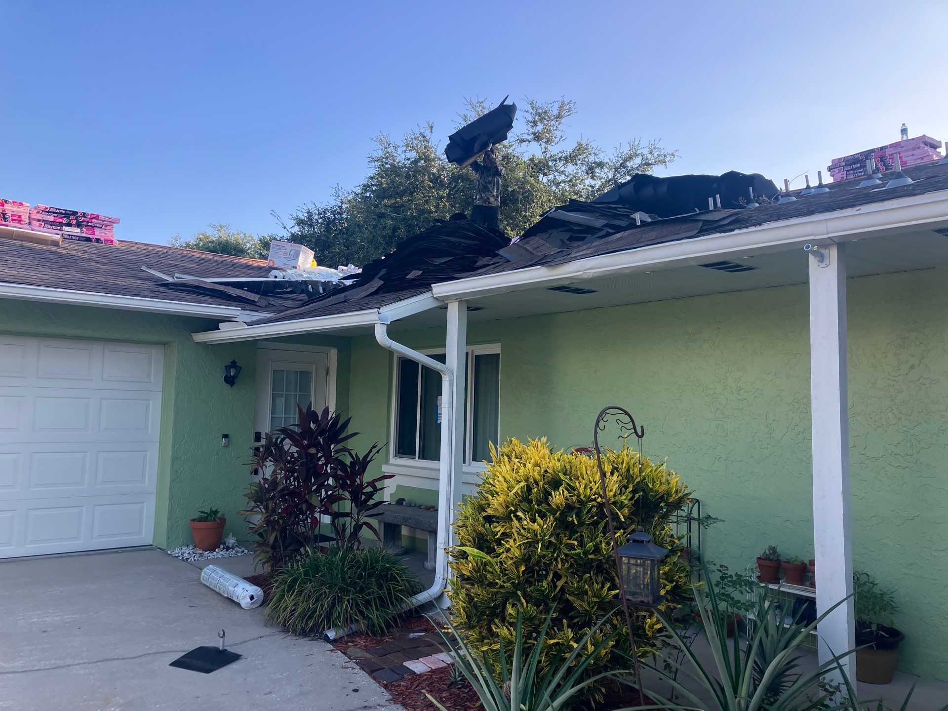 Project in St. Petersburg 33709 by Mitchell Roofing Company LLC 