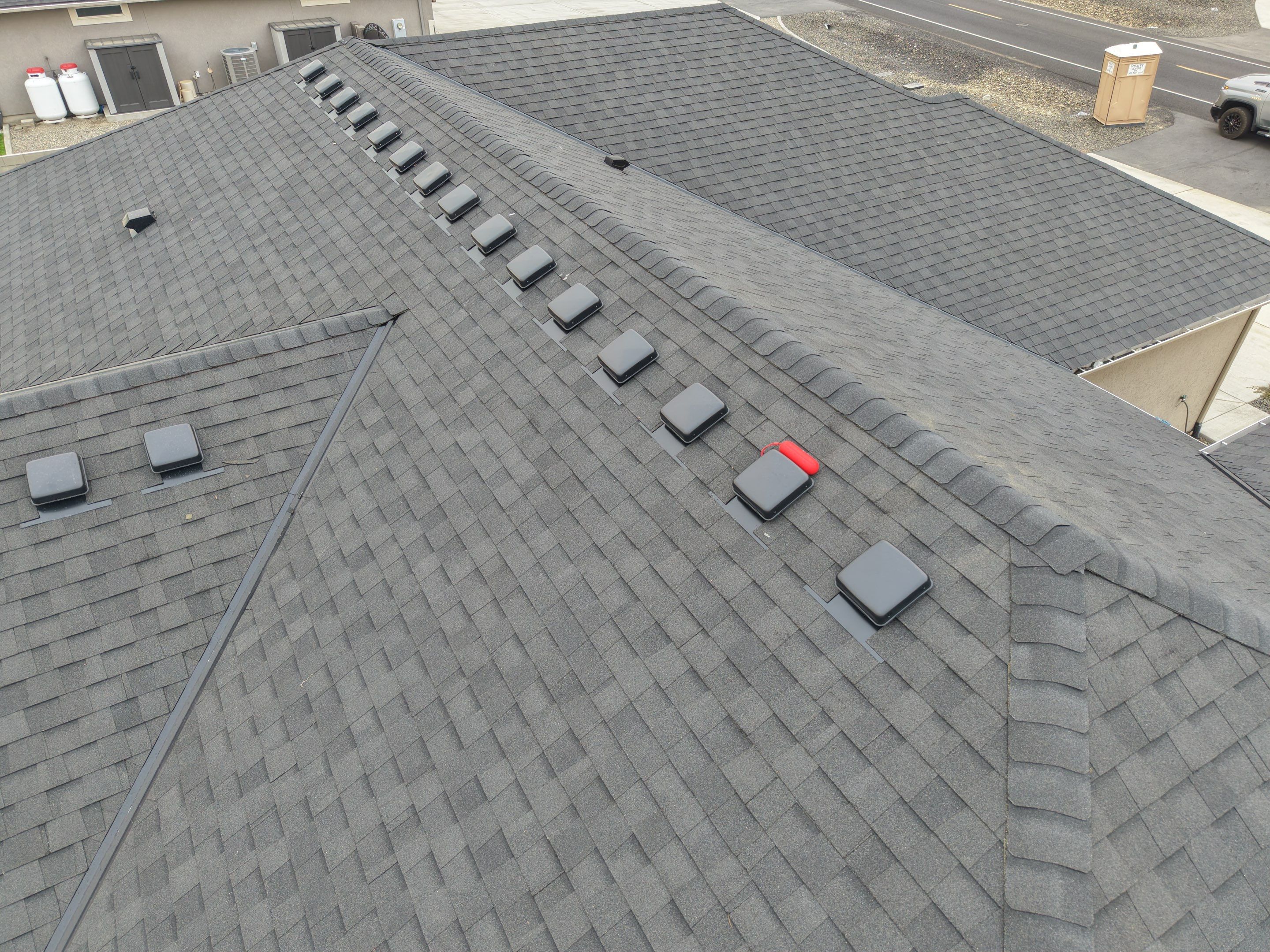 Full Architectural Shingle Roof Installation E Sagebrush Rd Kennewick, WA 99338 The Denali System - Certainteed Landmark® Shingle - Moire Black by Alpine Roofing