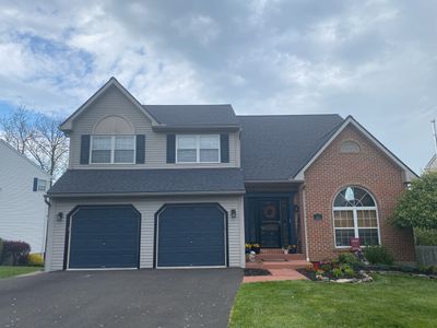 Roofing Installation using CertainTeed Landmark - Moire Black