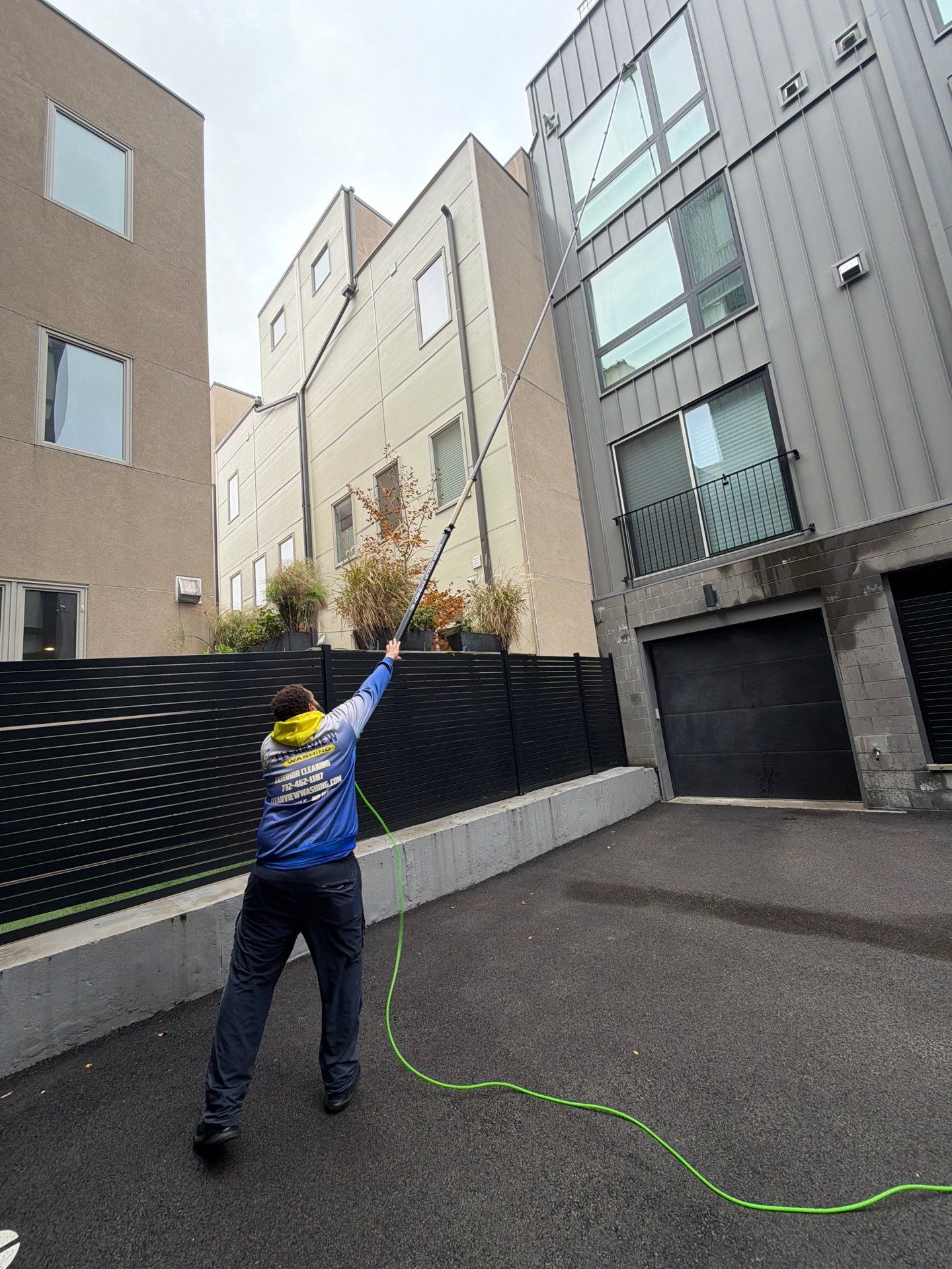 Commercial Power Washing in Philadelphia, PA by Clearview Washing