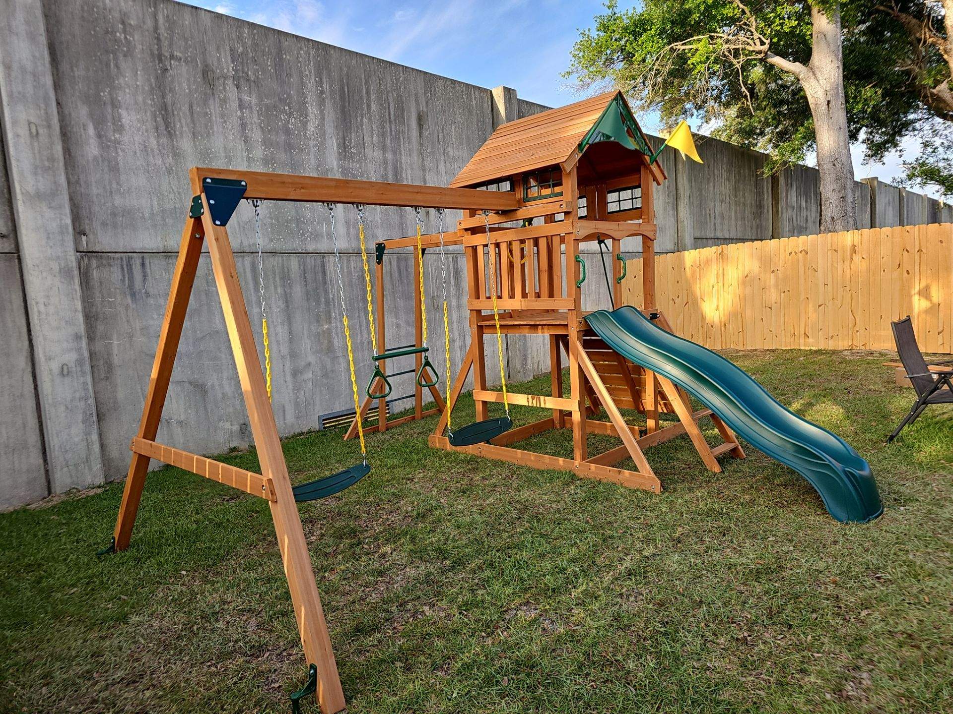 Furniture & Equipment Assembly Projects by Hangman Mounting & Installation
