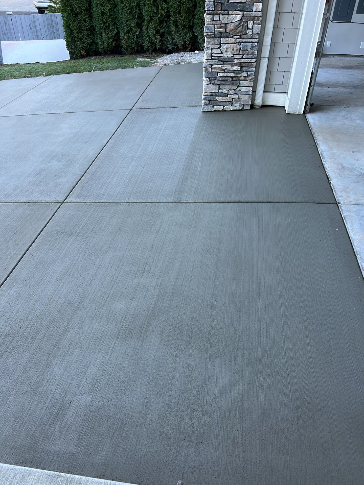 MN Custom Homes | Concrete Driveway  by Jireh Asphalt & Concrete Inc 