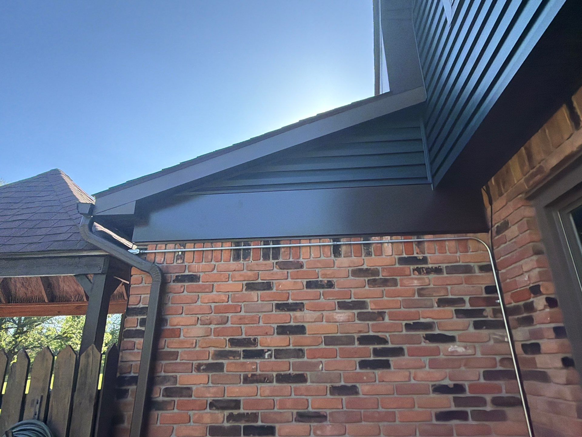 Siding Replacement using Alside Charter Oak D4.5" by 180 Contractors