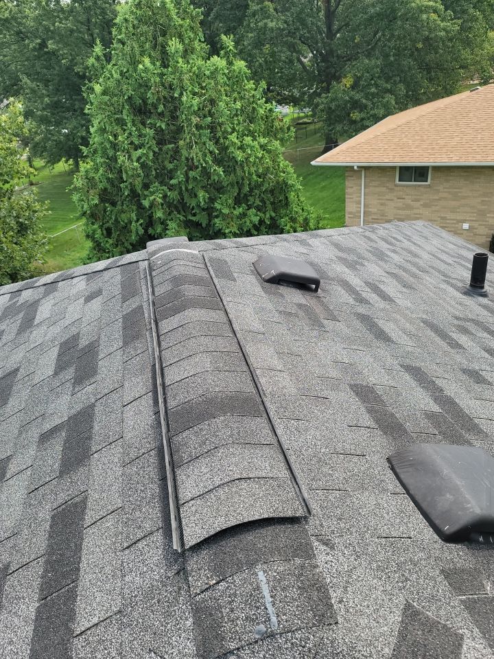ATLAS PINNACLE COLOR: SCOTCHGARD BLACK SHADOW DRIP EDGE: WHITE by Eagle Eye Roofing