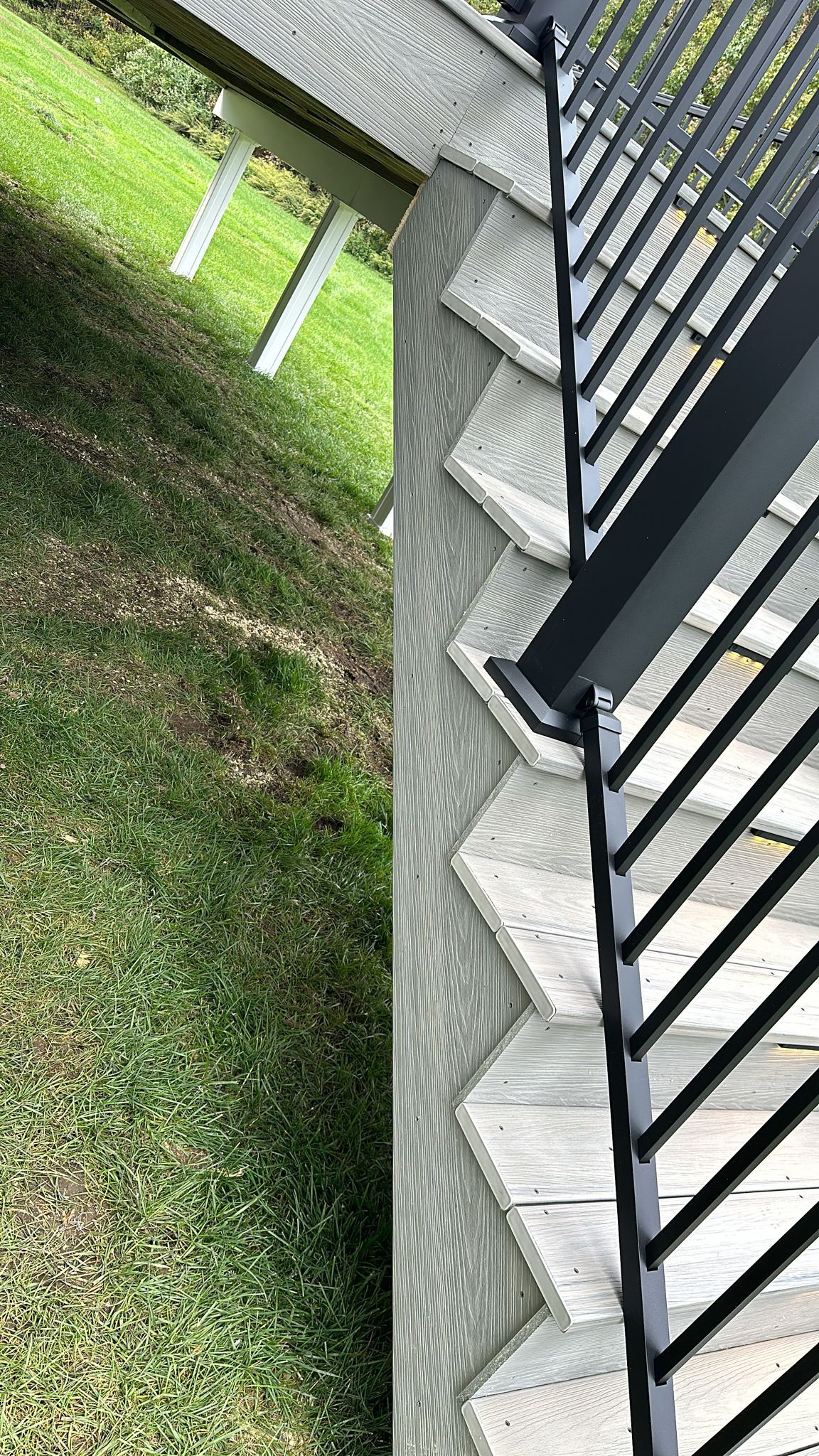 New Deck using Deckorators Venture - Color Saltwater by deck guardian