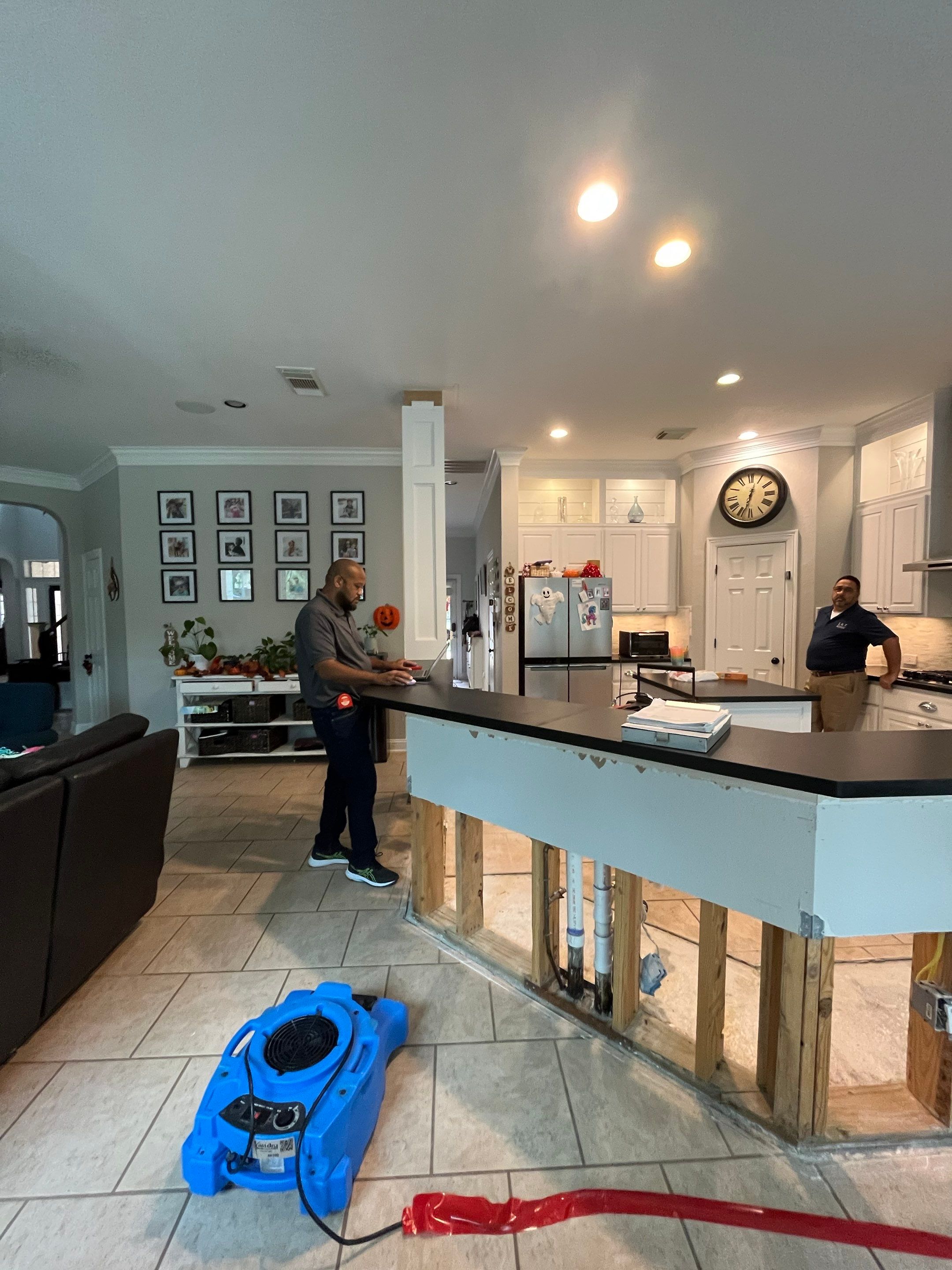 Stunning Kitchen Remodel   by L&T General Contractors and Restoration INC