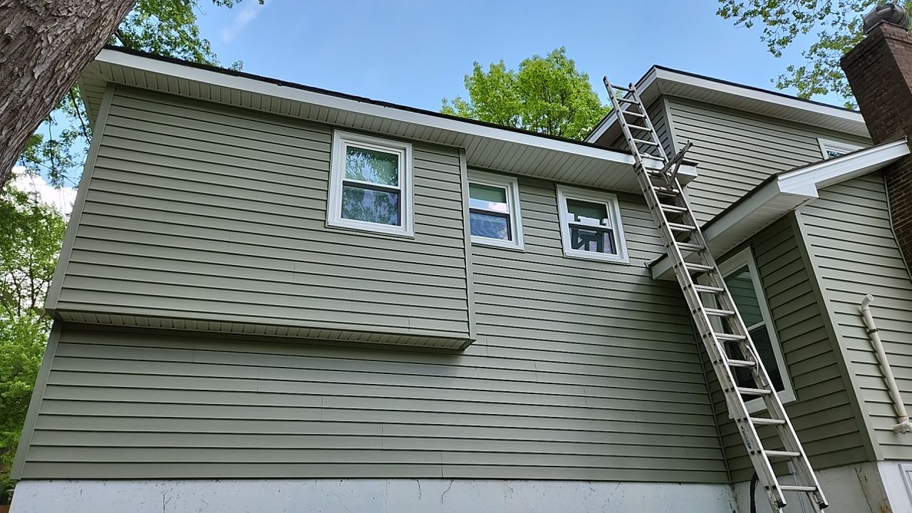 Siding Installation using Cypress by EEC Windows, Siding & Roofing