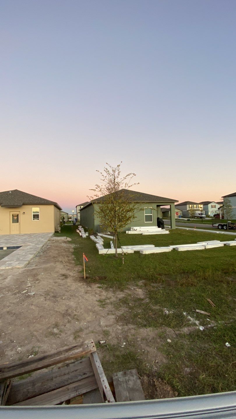 Ruskin, FL  6 ft. Tall White Vinyl Privacy Fence  by Asap fence and gates, LLC