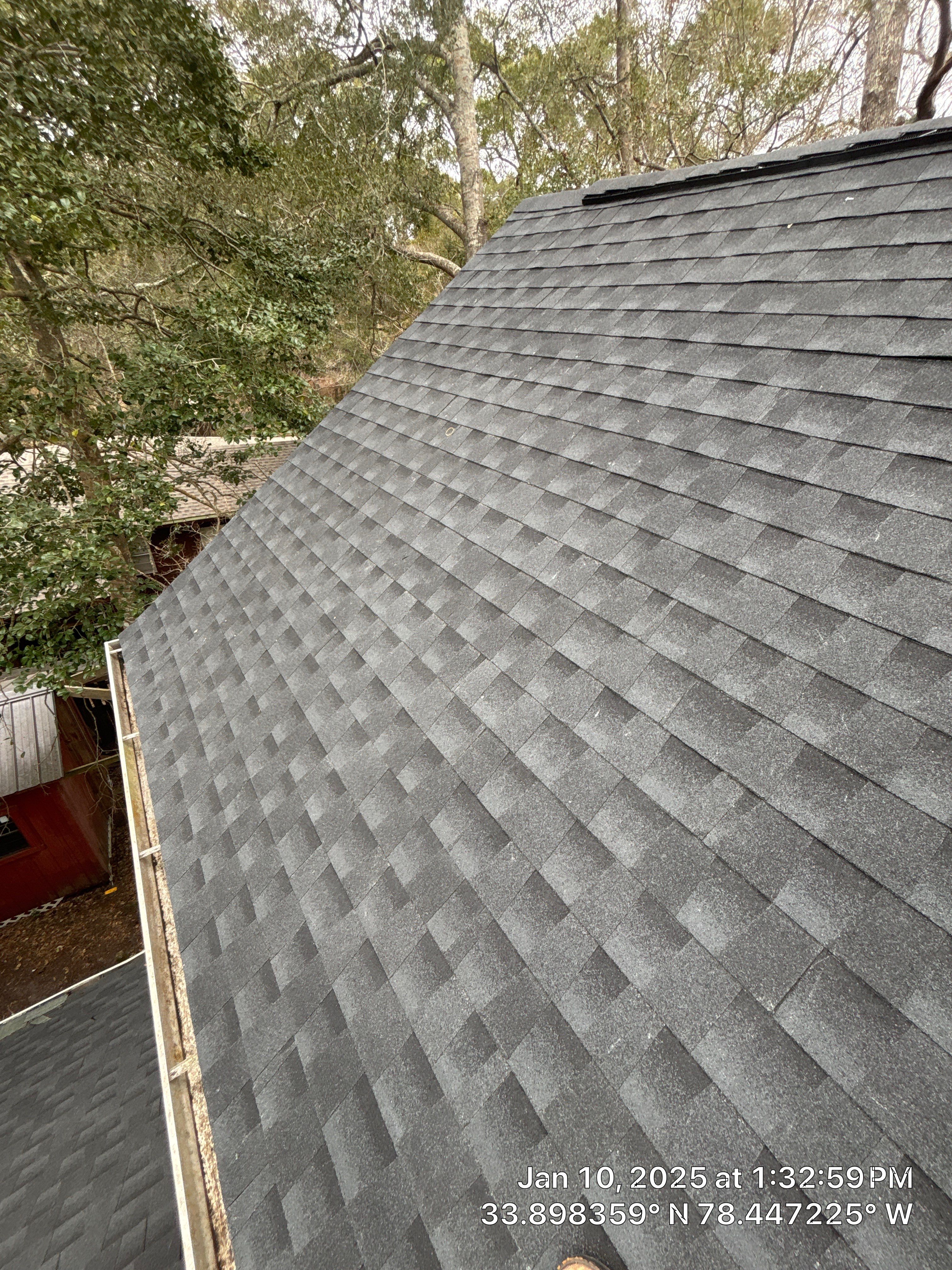 GAF HDZ - Charcoal by Linta Roofing