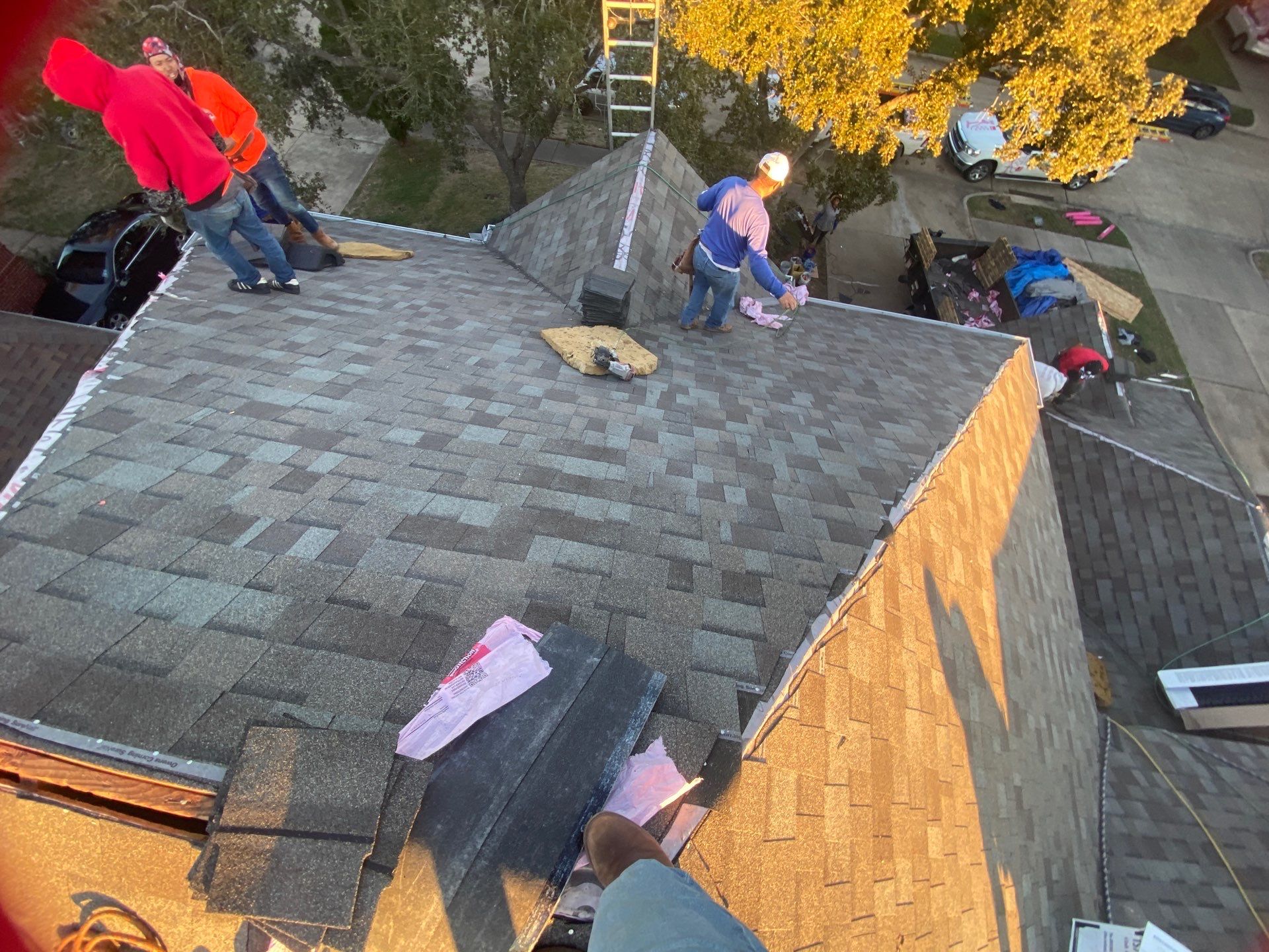 Residential Roofing Installation using Owen's Corning Duration (Lifetime) Shingles by Roof Repair Company
