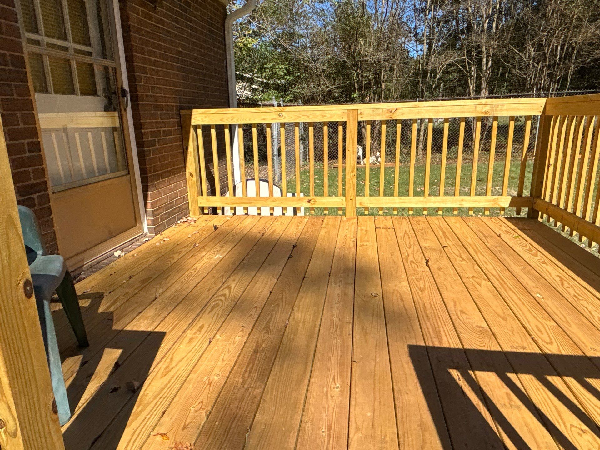 Wood Deck using Wood Sealant by DuraSeal
