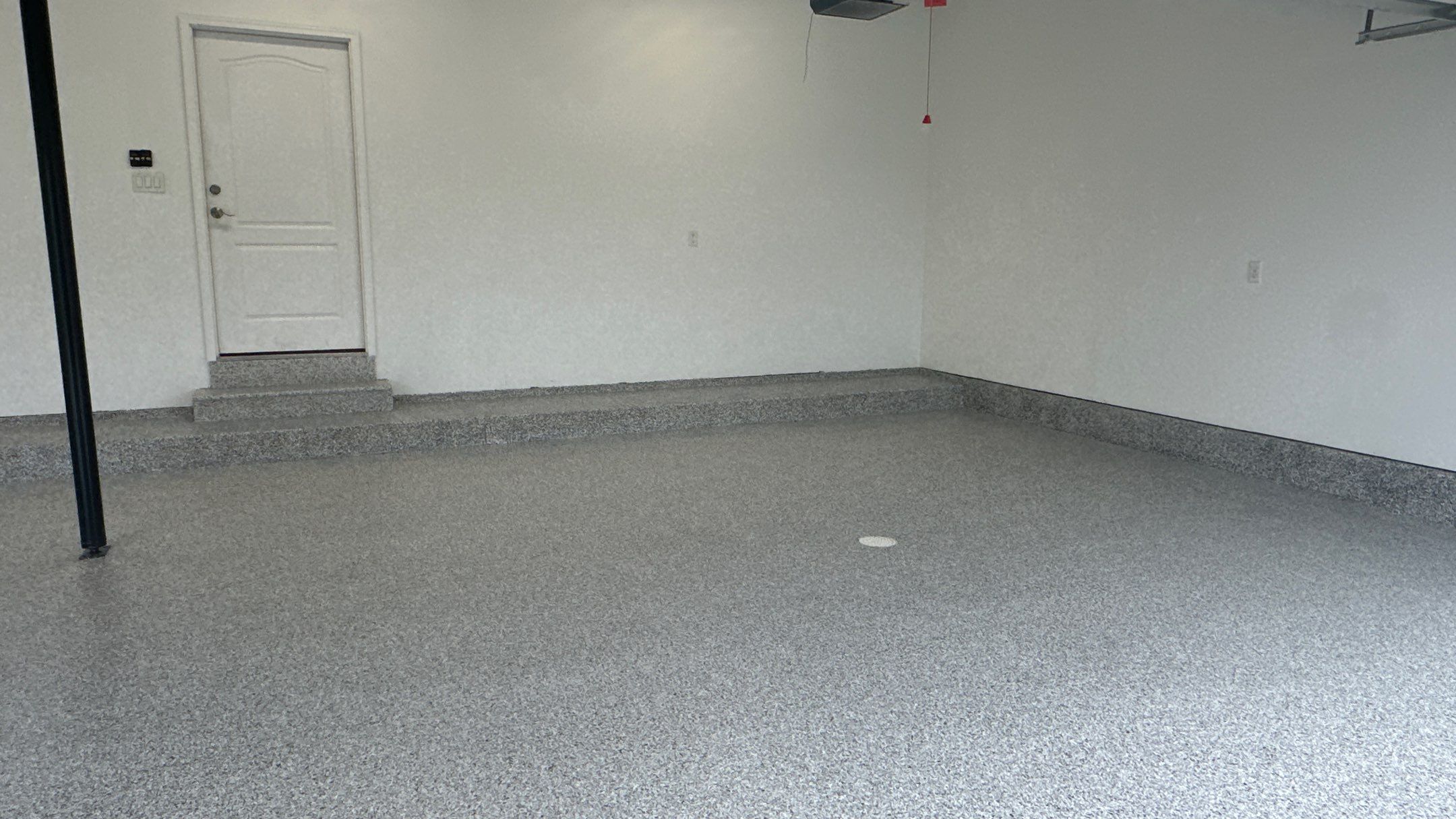 Richard W made the choice of Coyote flake on his new Banner Garage Floor by Banner Garage