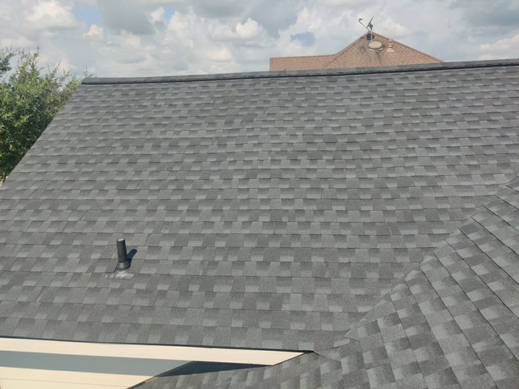 GAF HDZ - Charcoal by Elite Roofing LLC