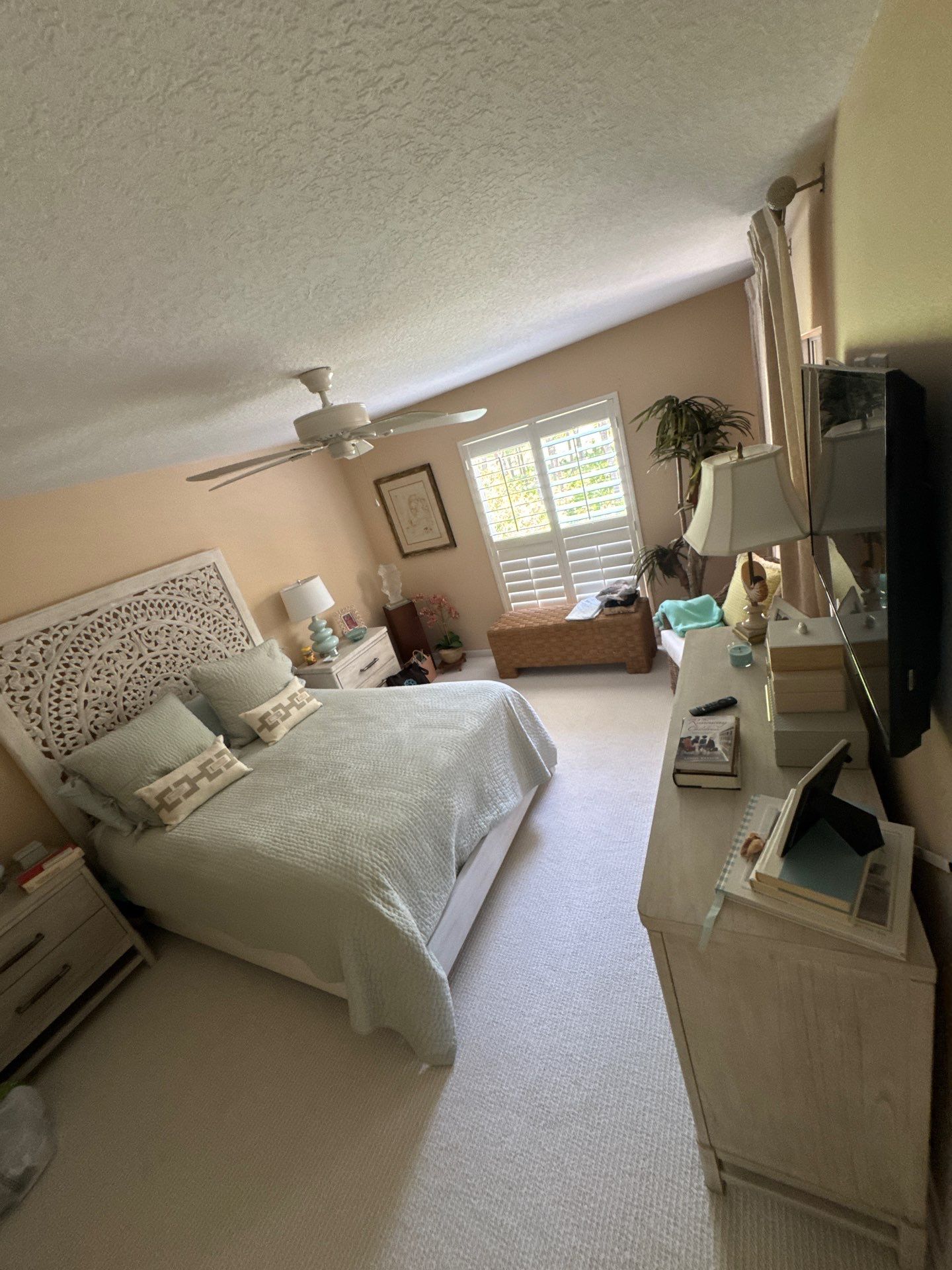 Carpet by Vrmmm Flooring