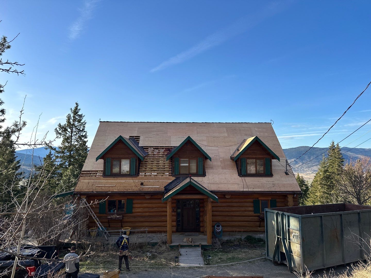 Residential Cedar ReRoofing using Malarky Vista shingles by Top Notch Roofing Inc