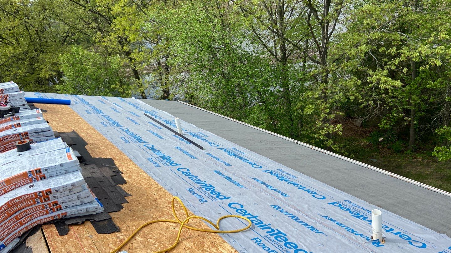 Roof Replacement using CertainTeed Landmark by 180 Contractors