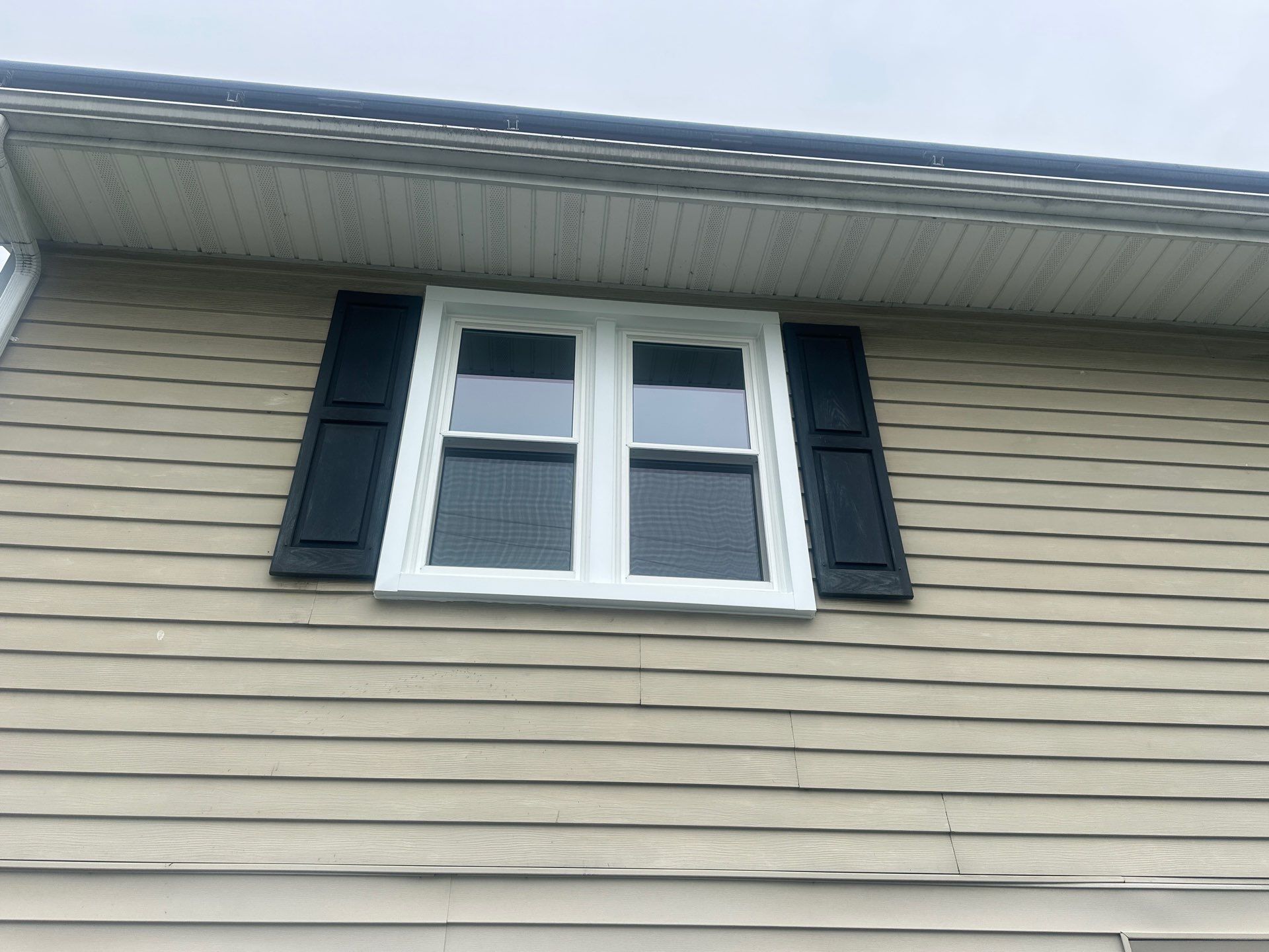 Double Hund Windows and Bow by Aspen Home Improvements