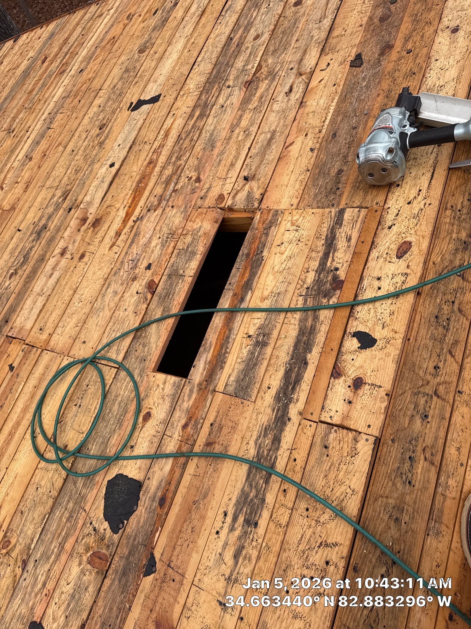 Roof Replacement in Seneca, SC | CertainTeed Landmark Architectural Shingles by Roofers LLC