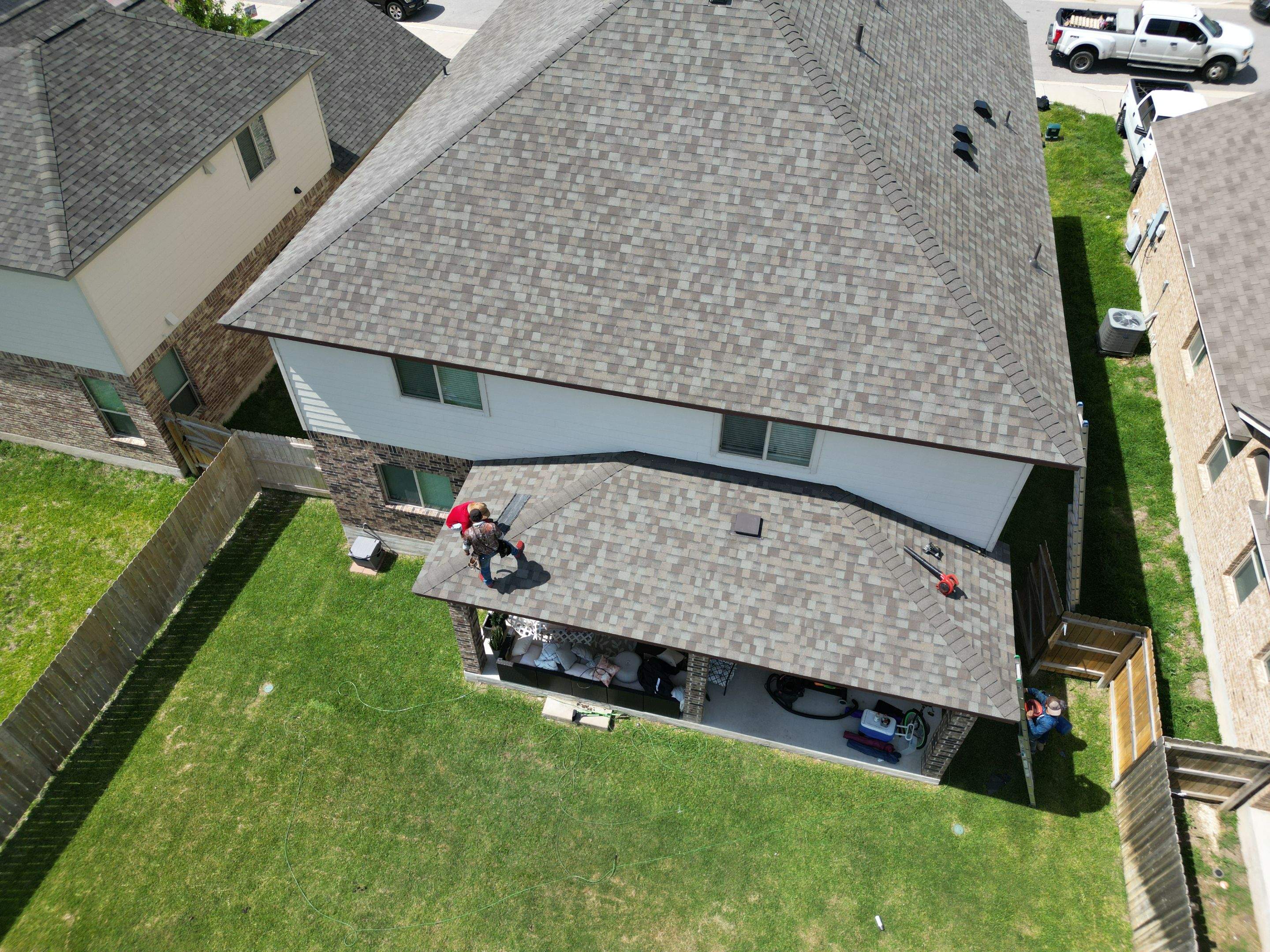 New Driftwood - Owens Corning TruDefinition Duration by RoofsOnly.com