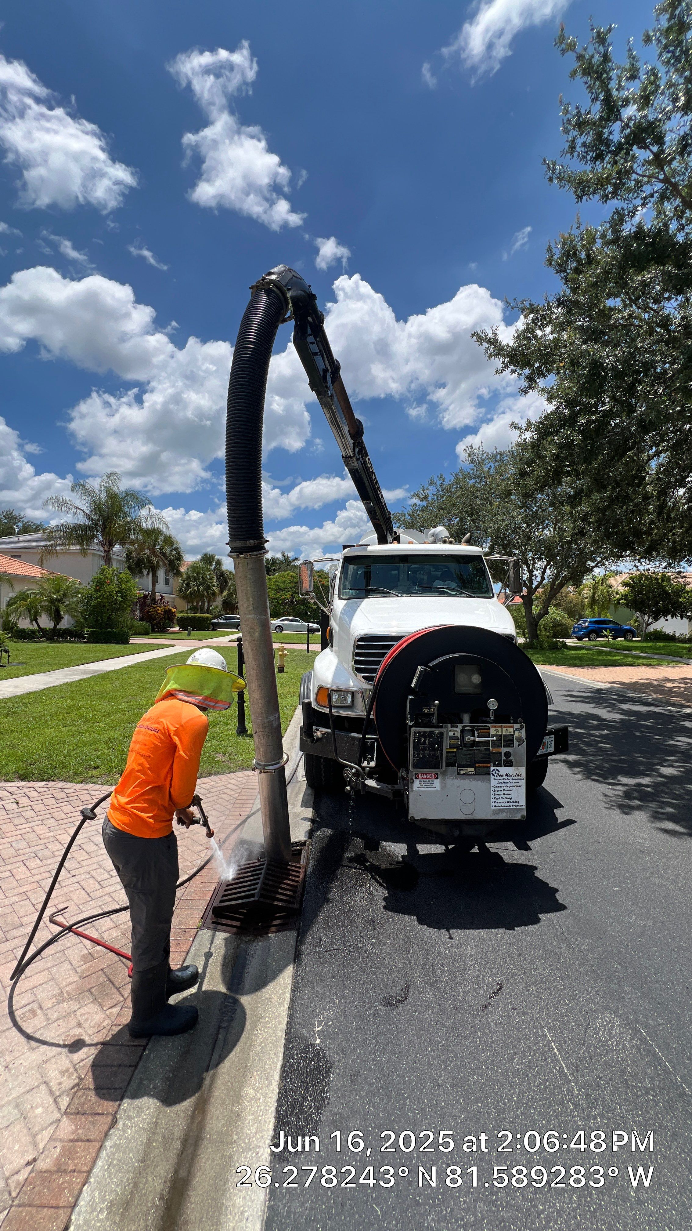 Naples Association Stormwater System Cleaning by APS Power & Water