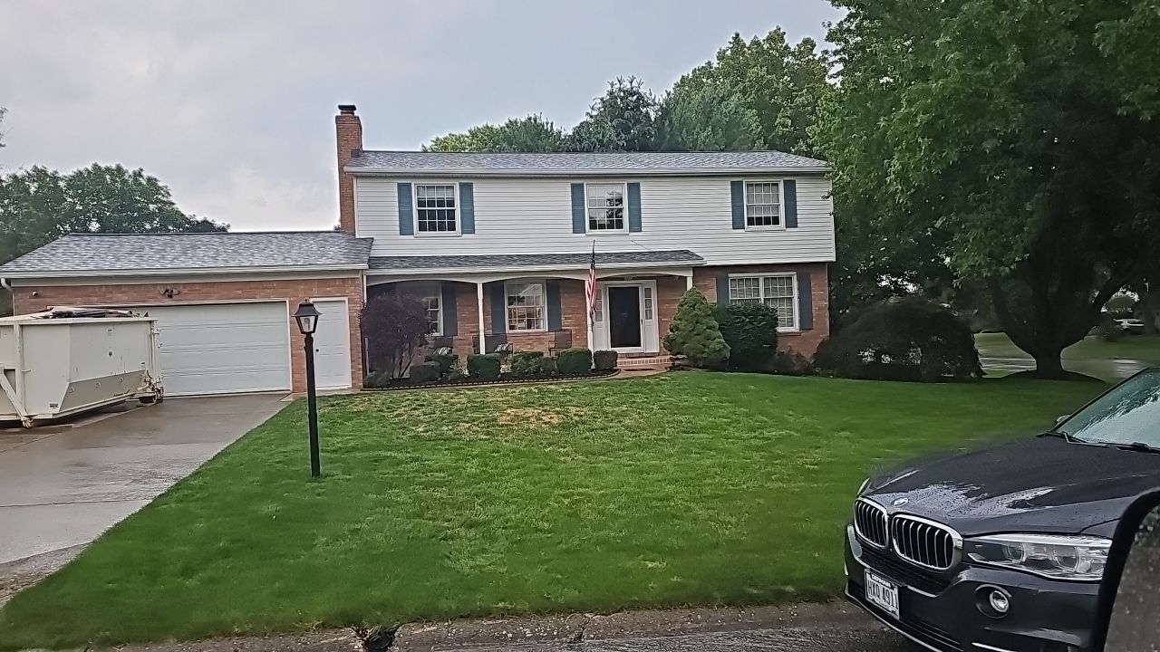 ATLAS PINNACLE COLOR: COASTAL GRANITE by Eagle Eye Roofing